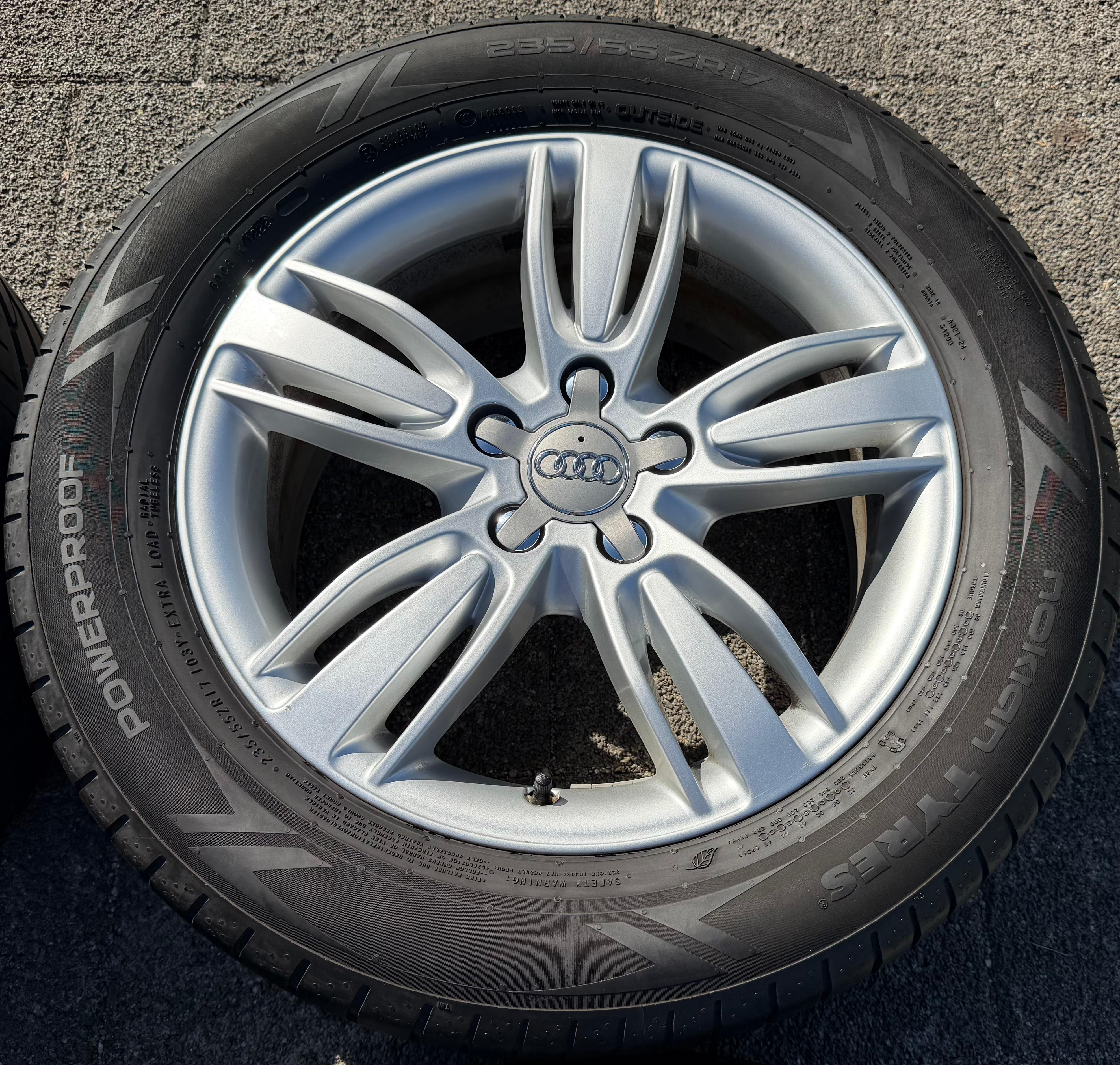 4 Original 17" Alufelgen Felgen Audi Q3 8U 8U0601025P 7x17 ET43