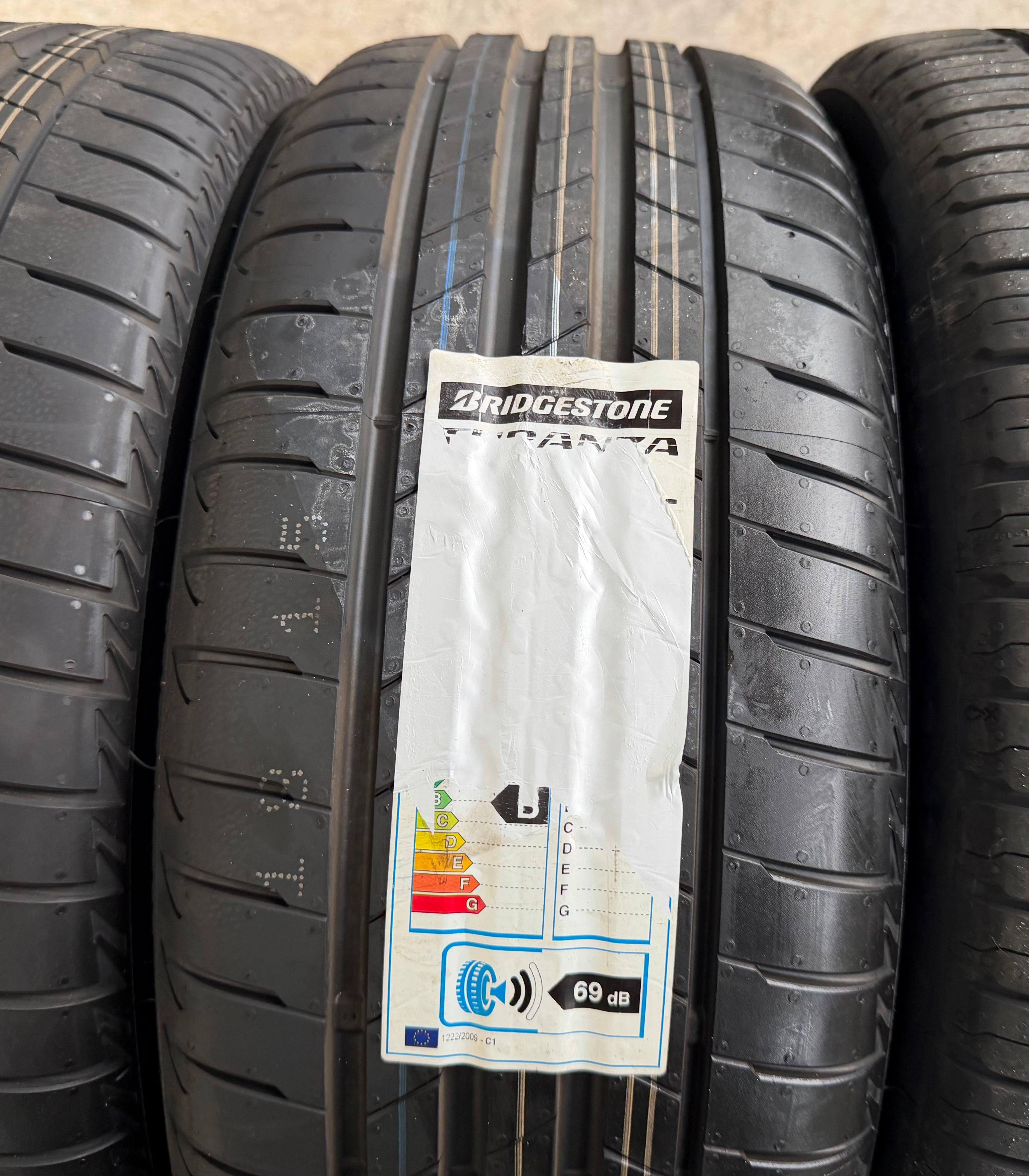 4 ruote estive originali in lega da 18" Mercedes Classe C W206 A2064016200 225/45R18 95Y
