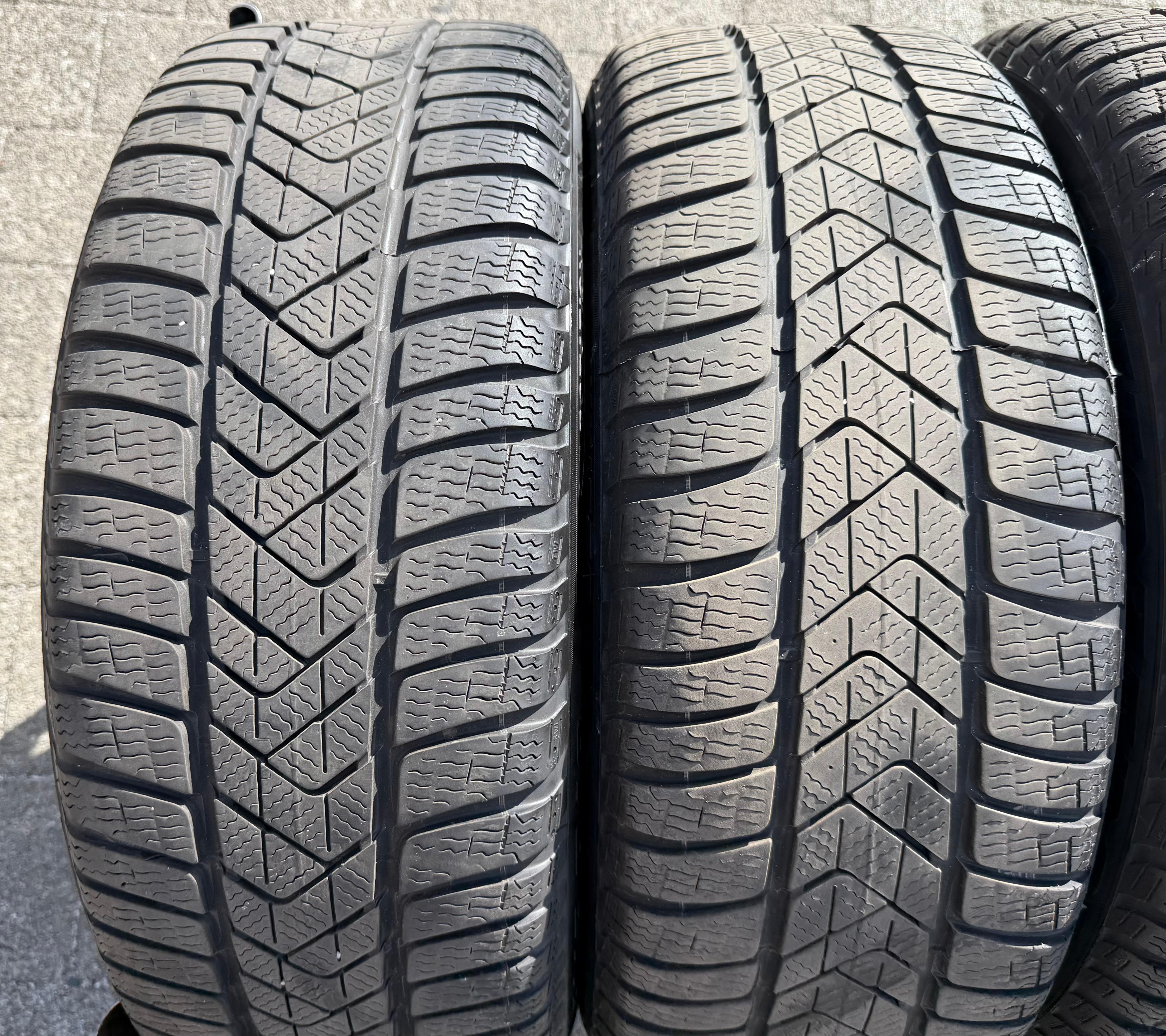 4 Alu 18" Winterräder BMW 5er Reihe G30 G31 245/45R18 100V Pirelli 2023 RDKS