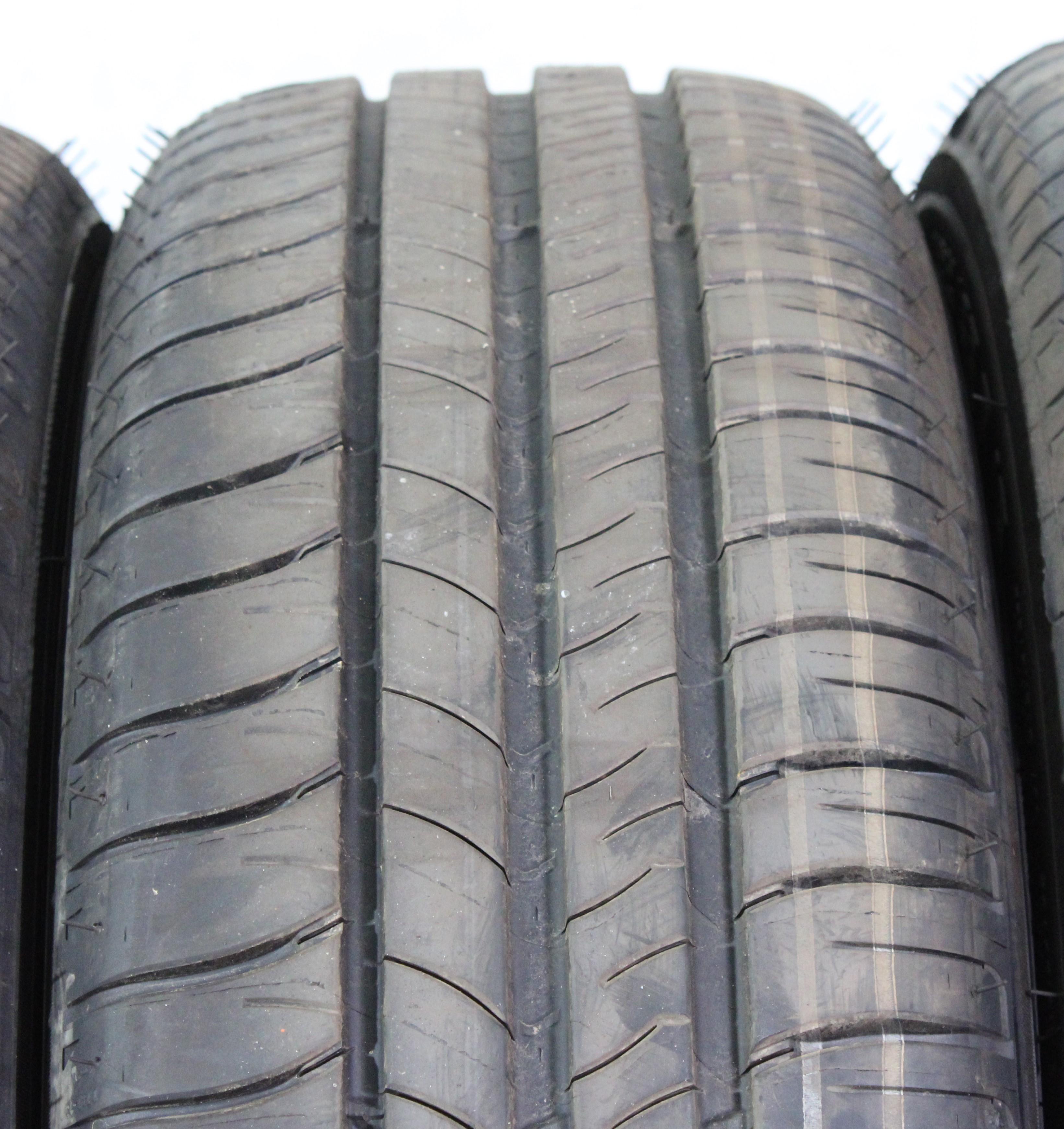 4 x 195/65R15 95T Sommerreifen Michelin Energy Saver+ Volles Profil 2020 XL