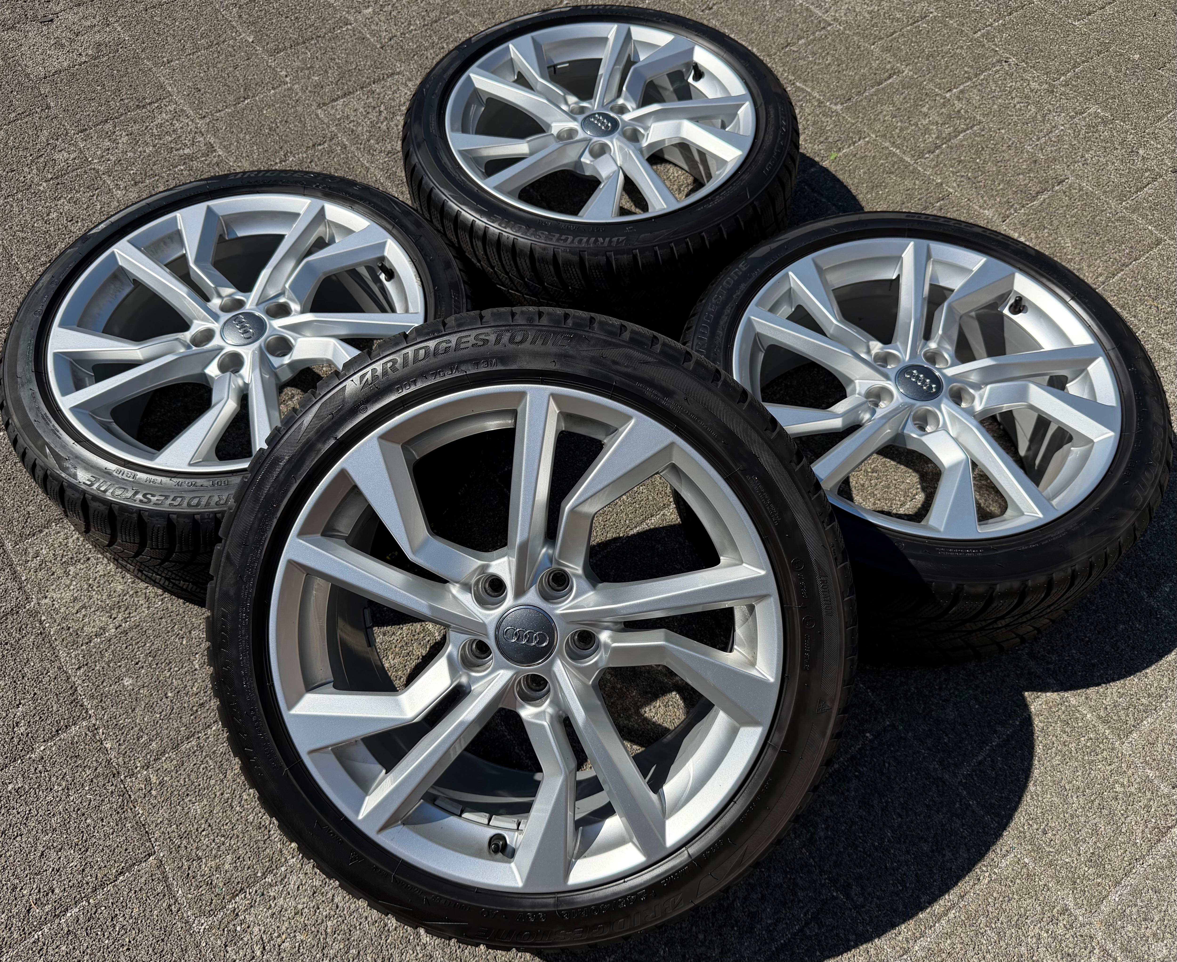 4 Original 18" Alu Winterräder Audi TT TTS 8S 8S0601025AN 245/40R18 93V Bridgestone