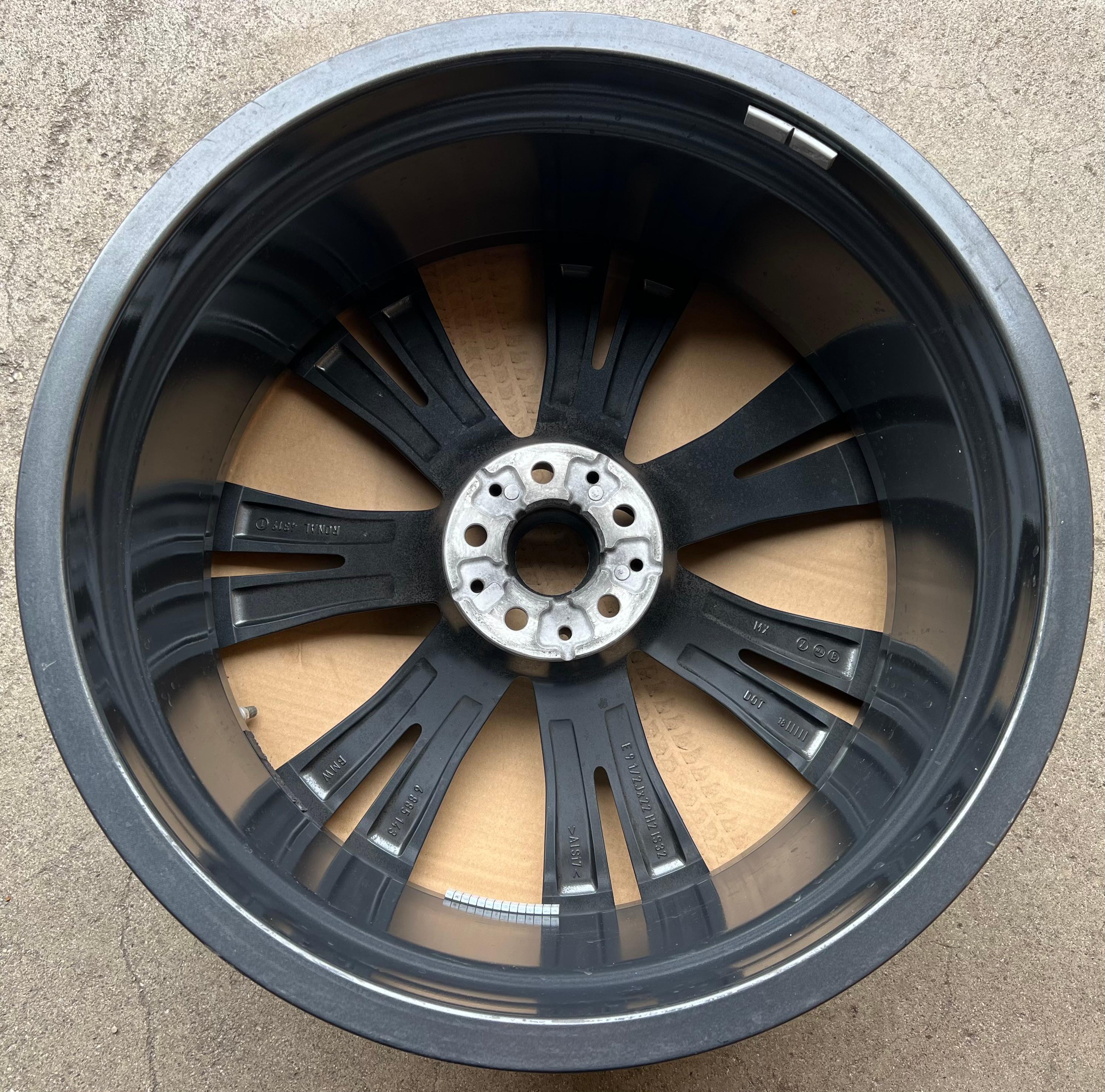 1 X ORIGINAL 22" JUPE ALU BMW X7 G07 6885143 STYLING 756 9,5x22 ET32 FREIHAUS