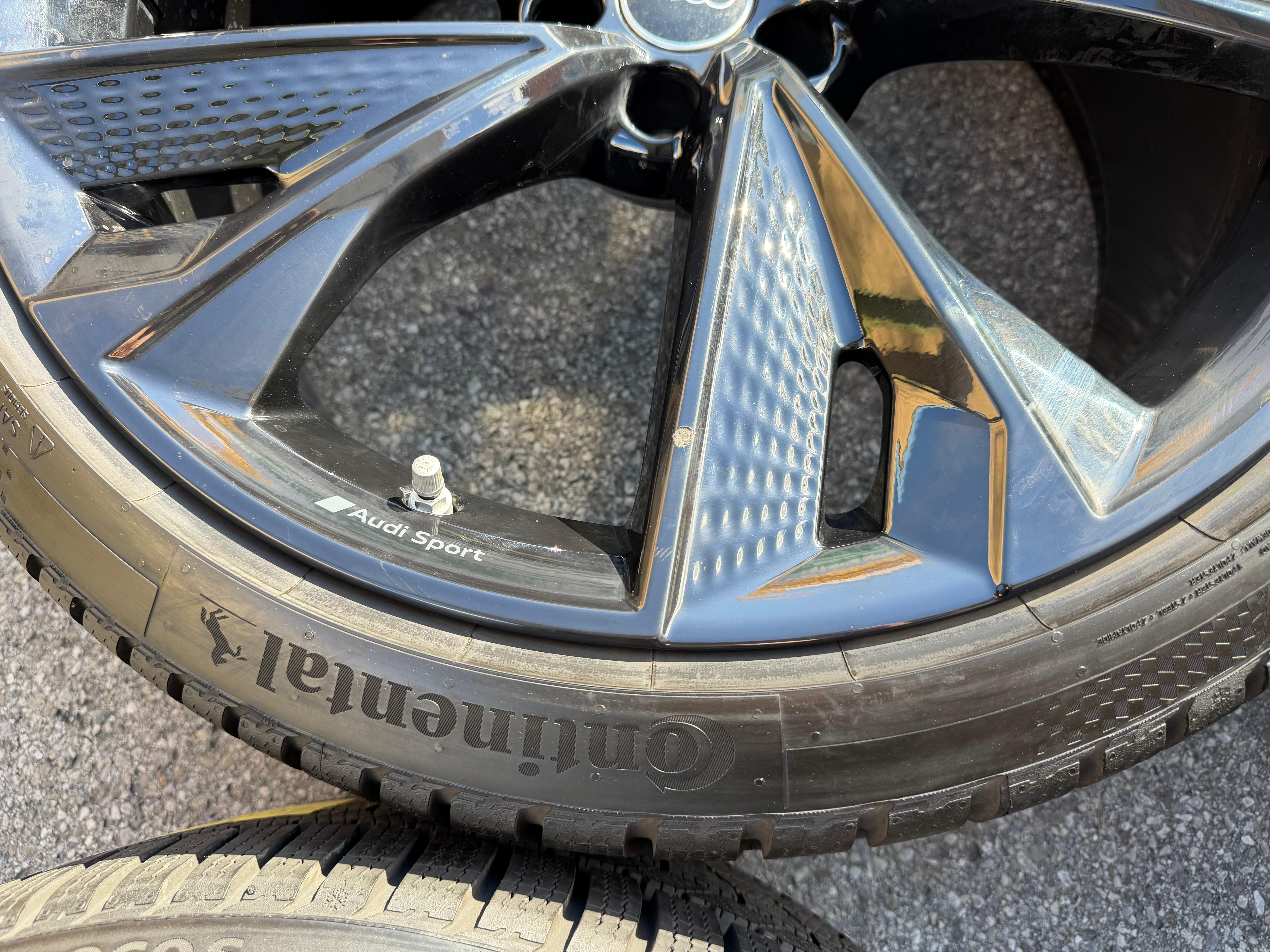 4 ruedas de invierno de aleación originales de 22" para Audi RS6 4K RS7 4K0601025BC 285/30R22 101W Continental