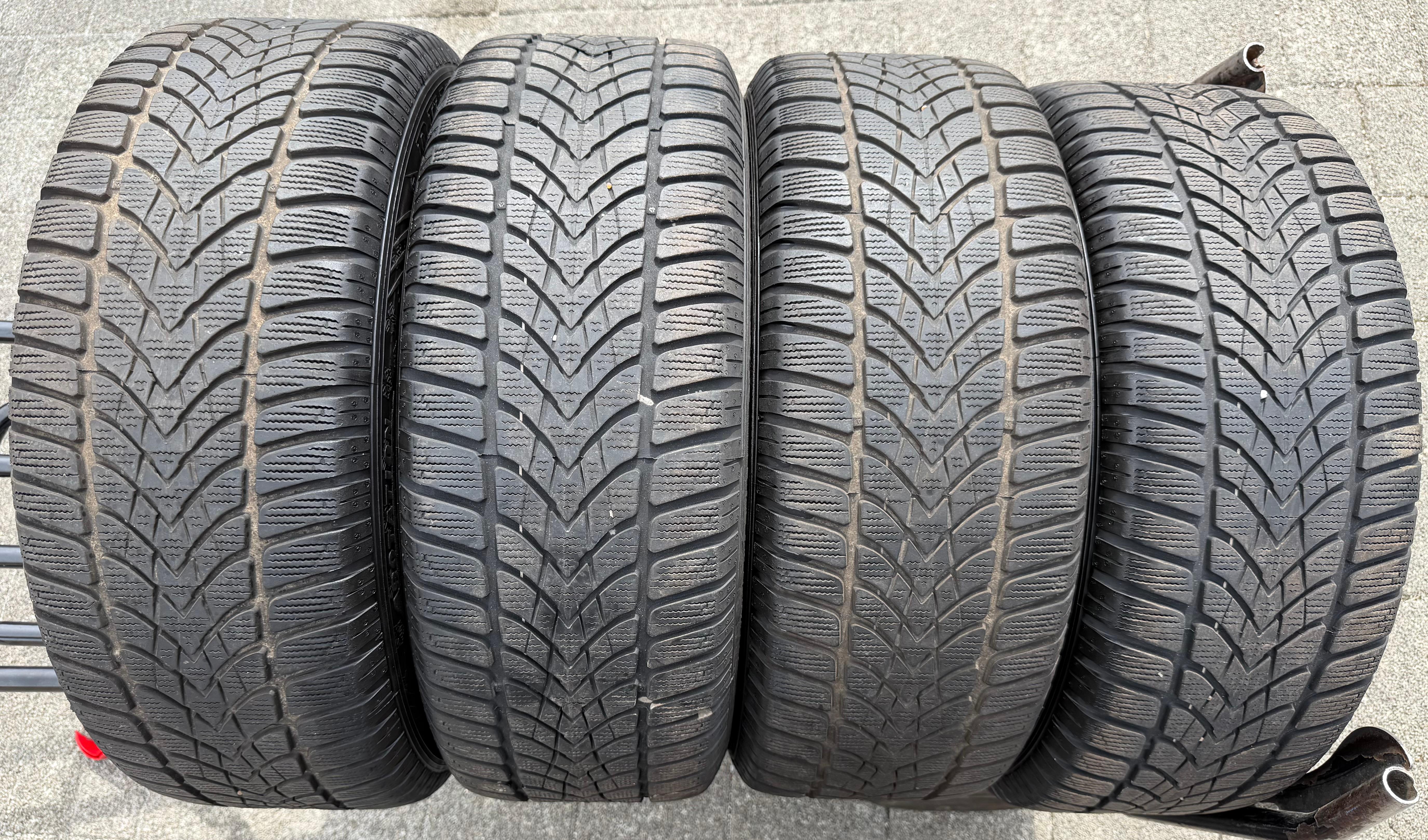 4 Original 17" Alu Winterräder Audi A4 B9 8W 8W0601025P 225/50R17 98H Dunlop 2024