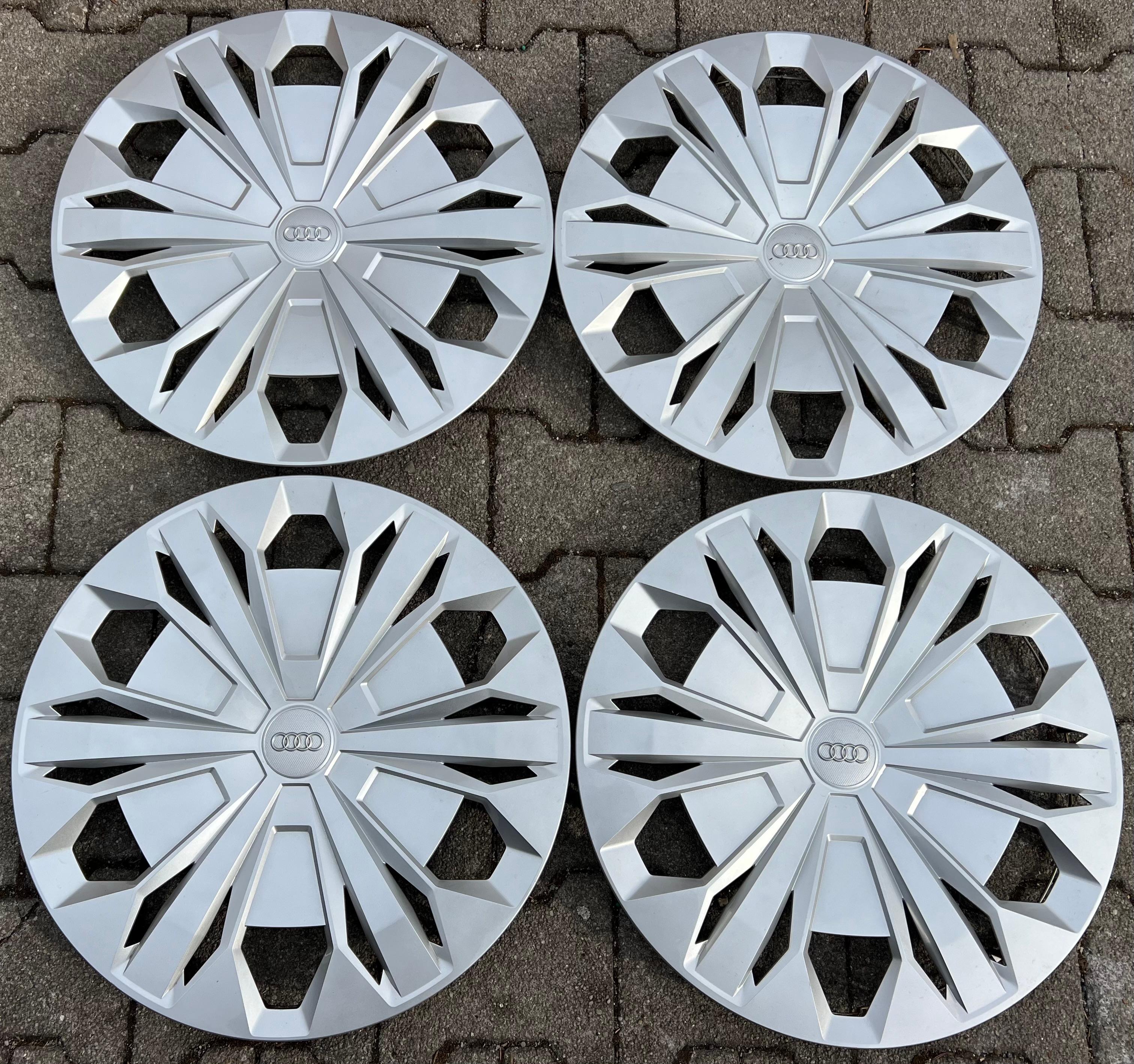 4 ORIGINAL 17" RADKAPPEN AUDI Q3 F3 83A601157 17 ZOLL RADBLENDEN FREIHAUS