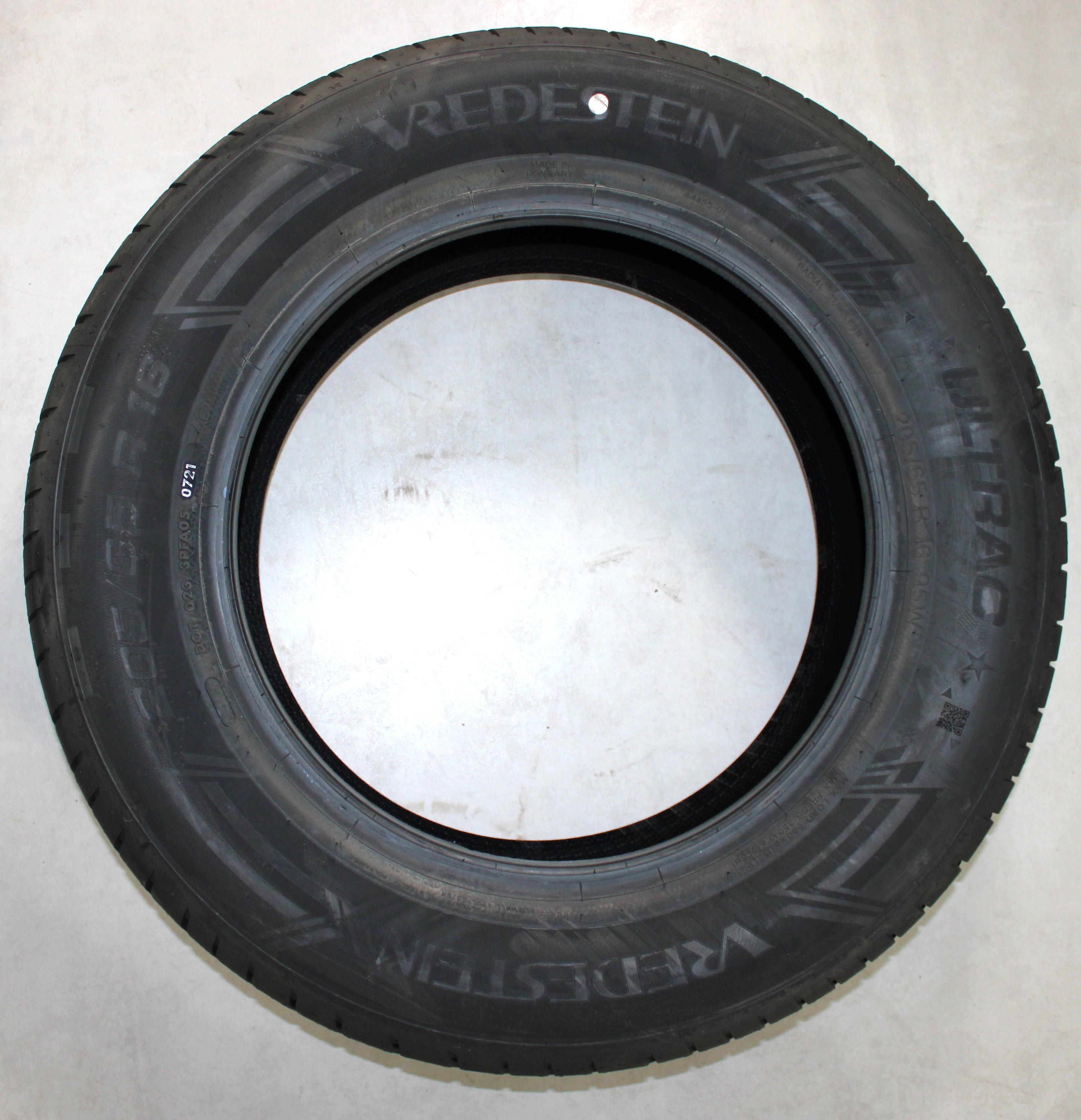4 x 205/65R16 95W Sommerreifen Vredestein Ultrac NEU 2021 Freihaus