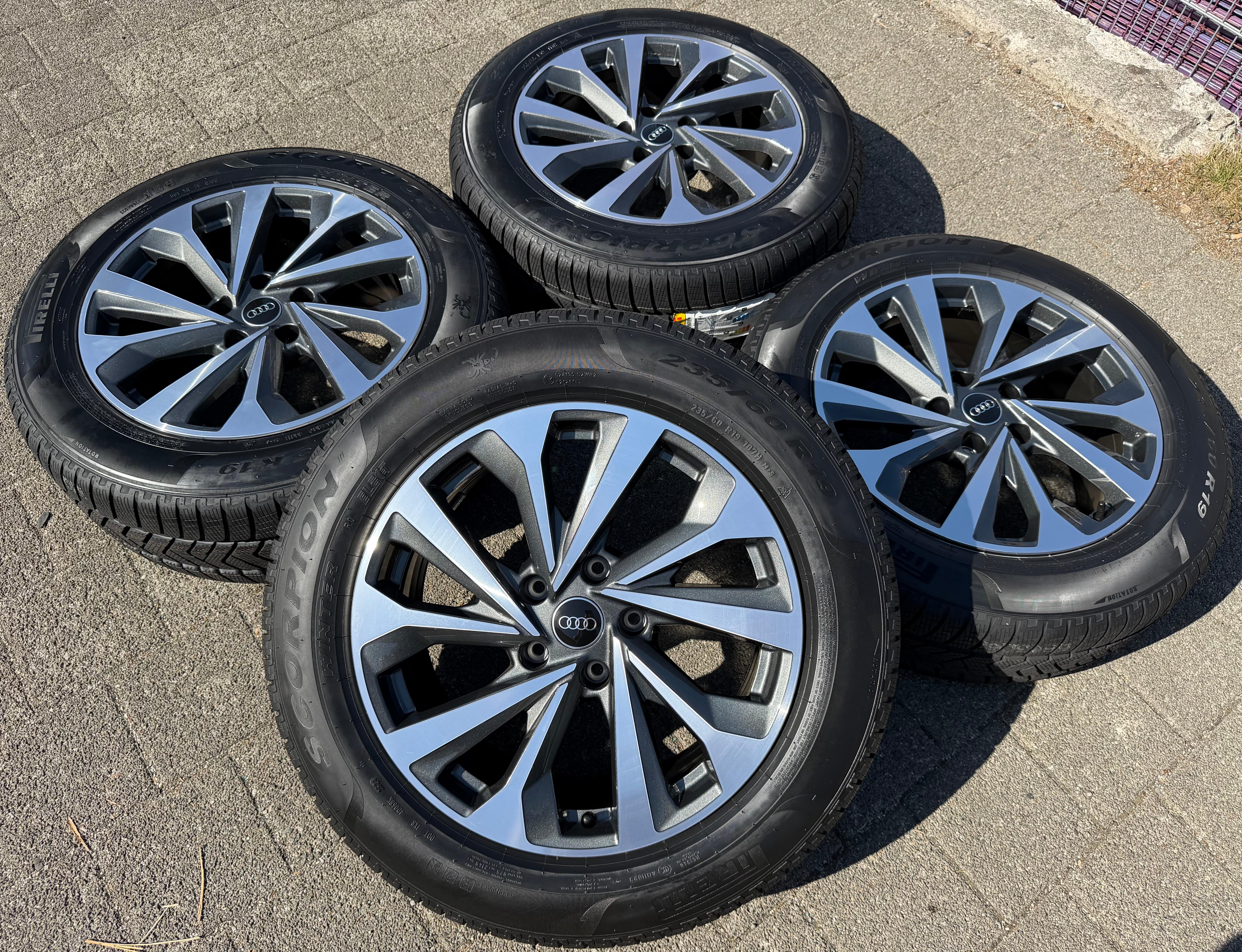 4 ORIGINELE 19" ALU-WINTERWIELEN AUDI Q6 SQ6 GF 85H601025D 85H601025E PIRELLI
