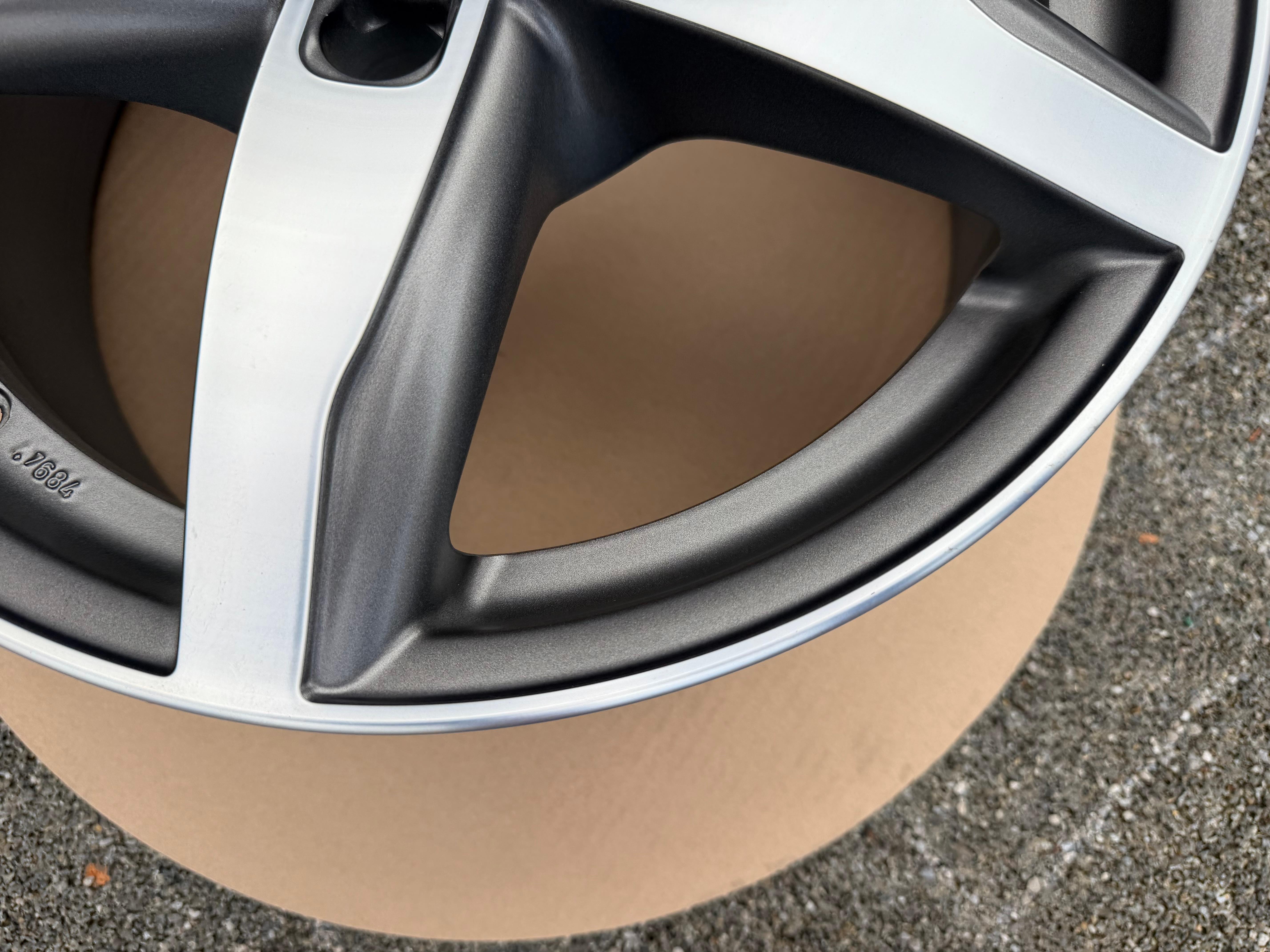 4 onopvallende 16" lichtmetalen velgen Audi A4 8K B8 B81 7x16 ET44 5x112 66,6 NIEUW