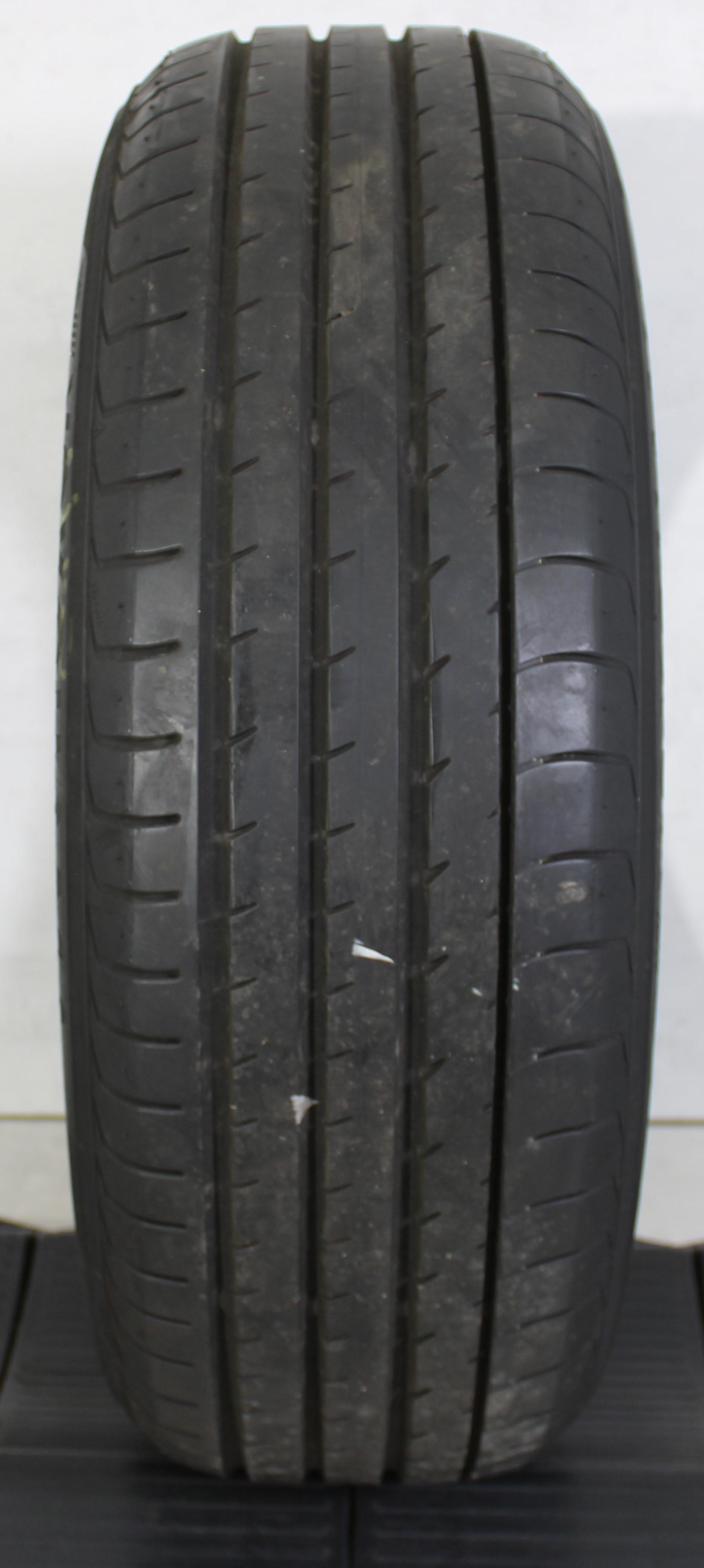 1 x 225/60R18 104W neumático de verano Yokohama Advan Sport V105 7,5mm 2017 *