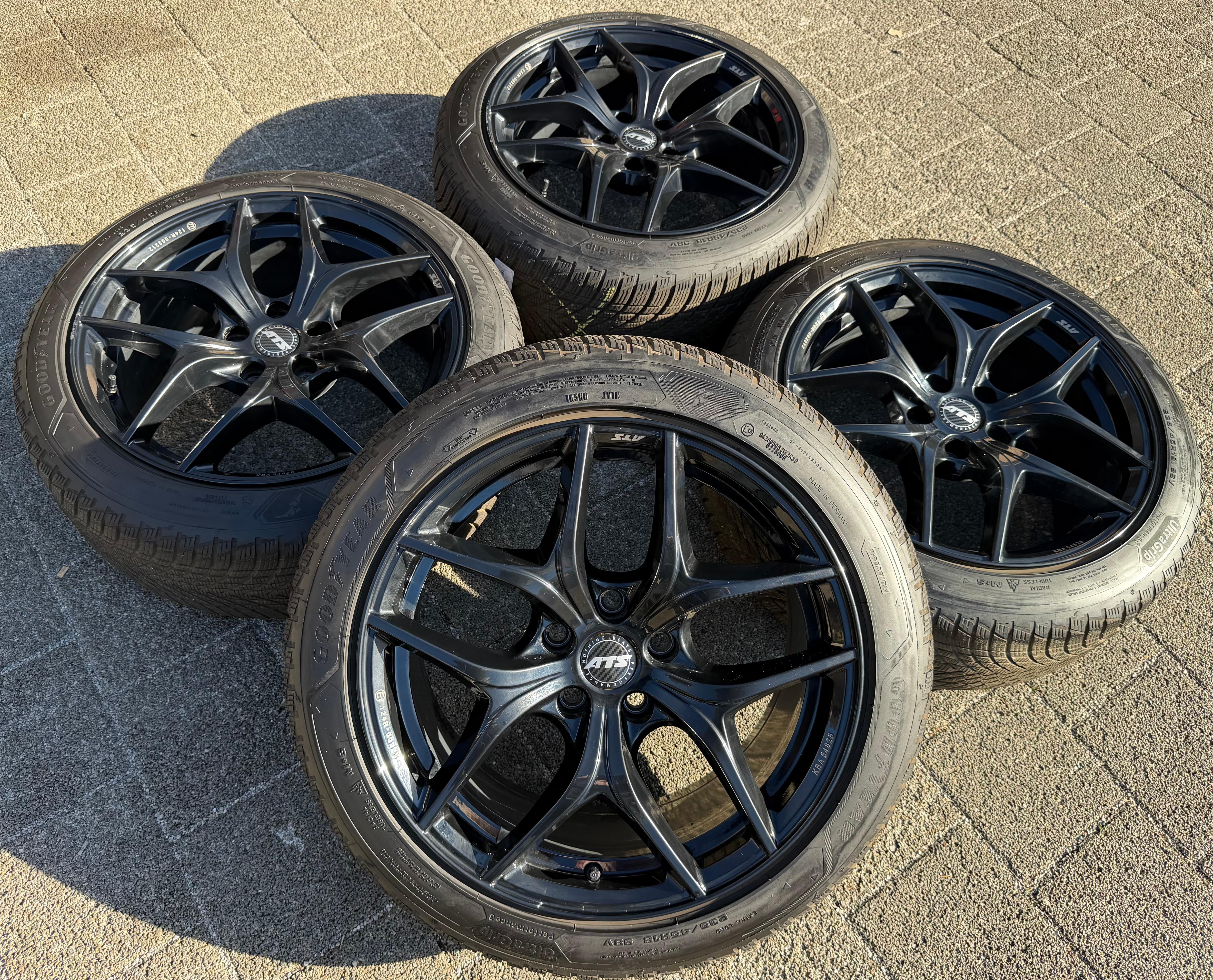 4 Alu 18" Winterräder Tesla Model 3 235/45R18 98V Goodear 2024 RDKS