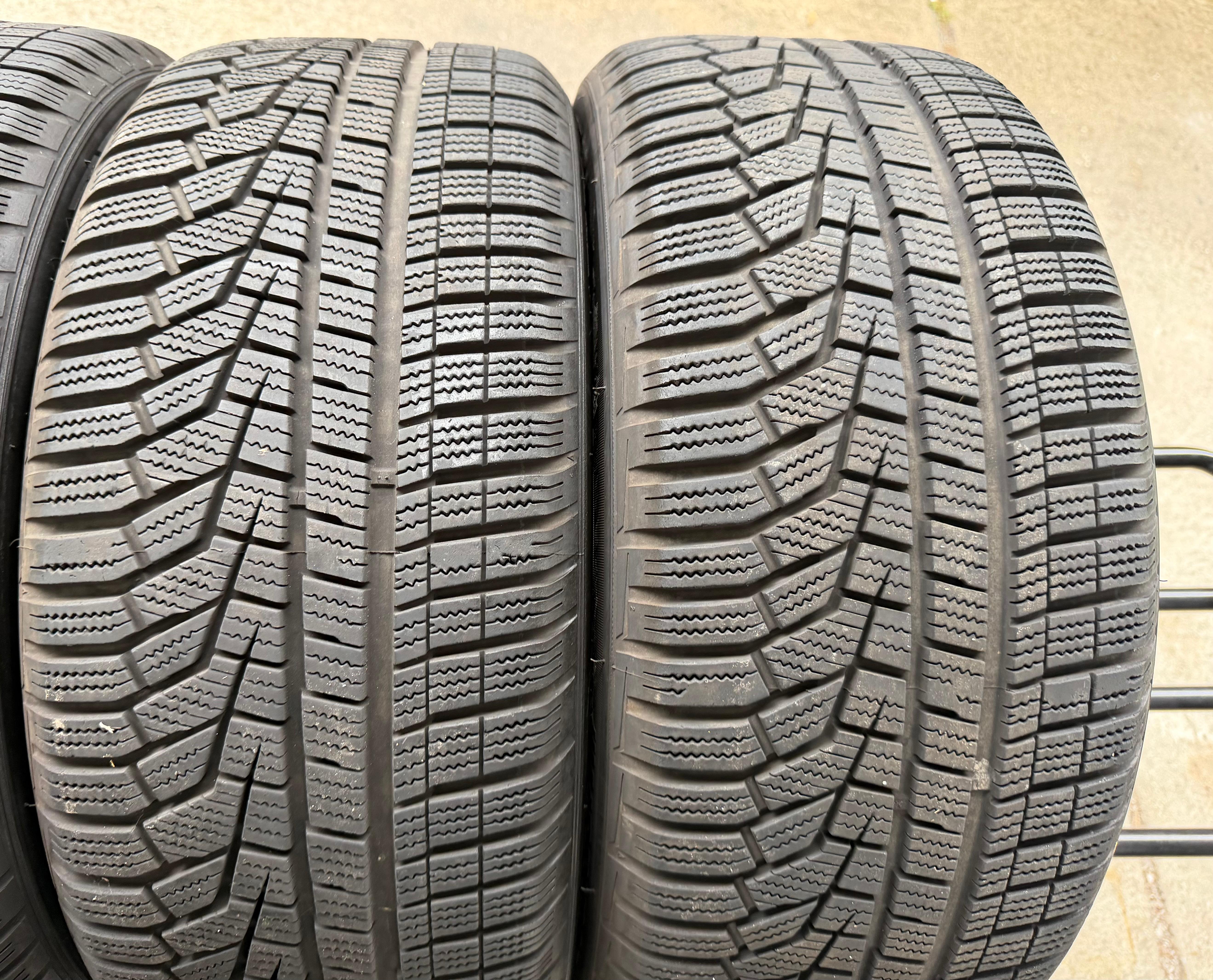 4 Original 17" Alu Winterräder Audi A4 B9 8W 8W0601025P 225/50R17 98H Hankook