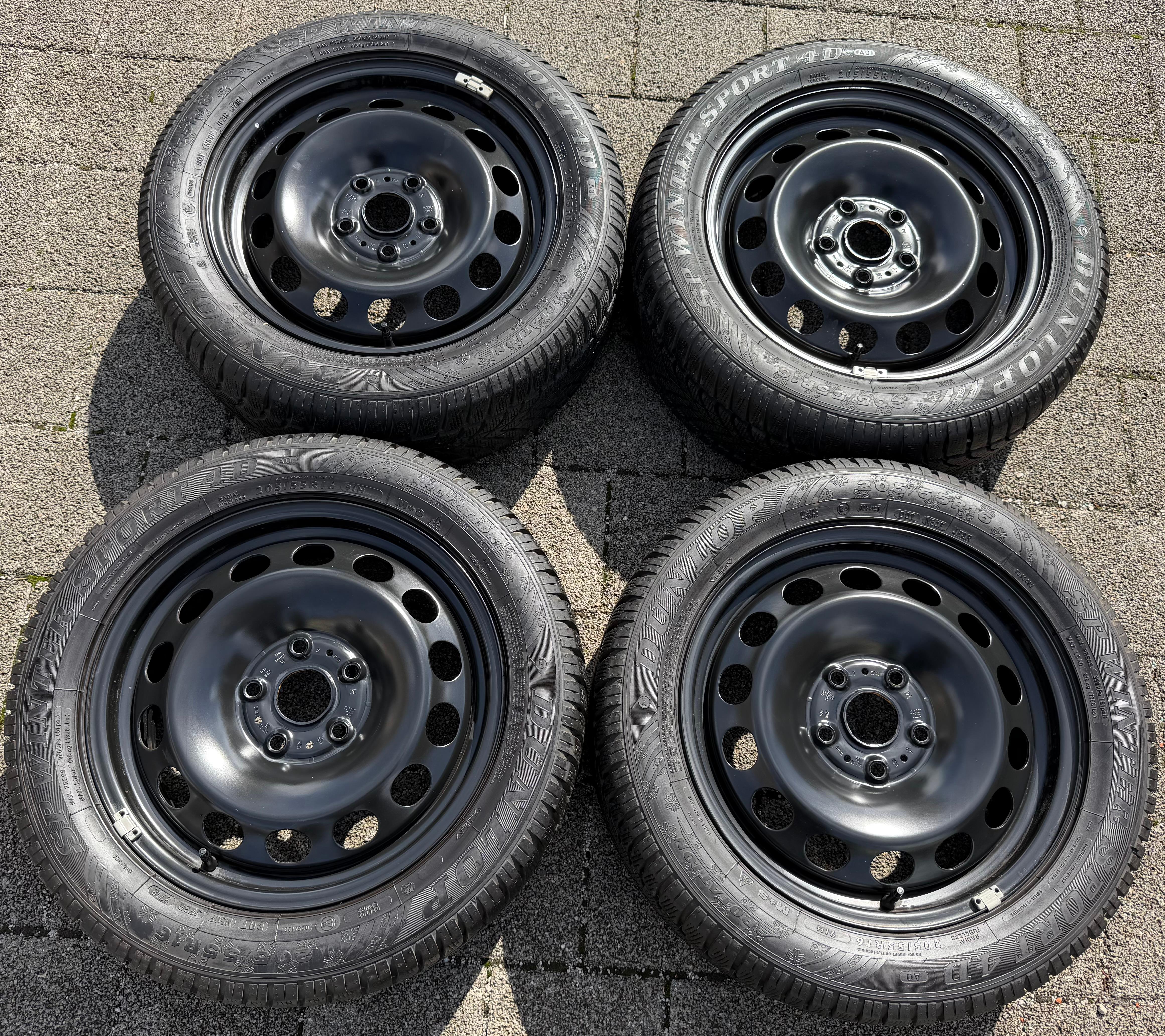 4 Winterräder VW Golf 7 Audi A3 8V Seat Leon 5F Skoda Octavia 5E 205/55R16 91H Dunlop