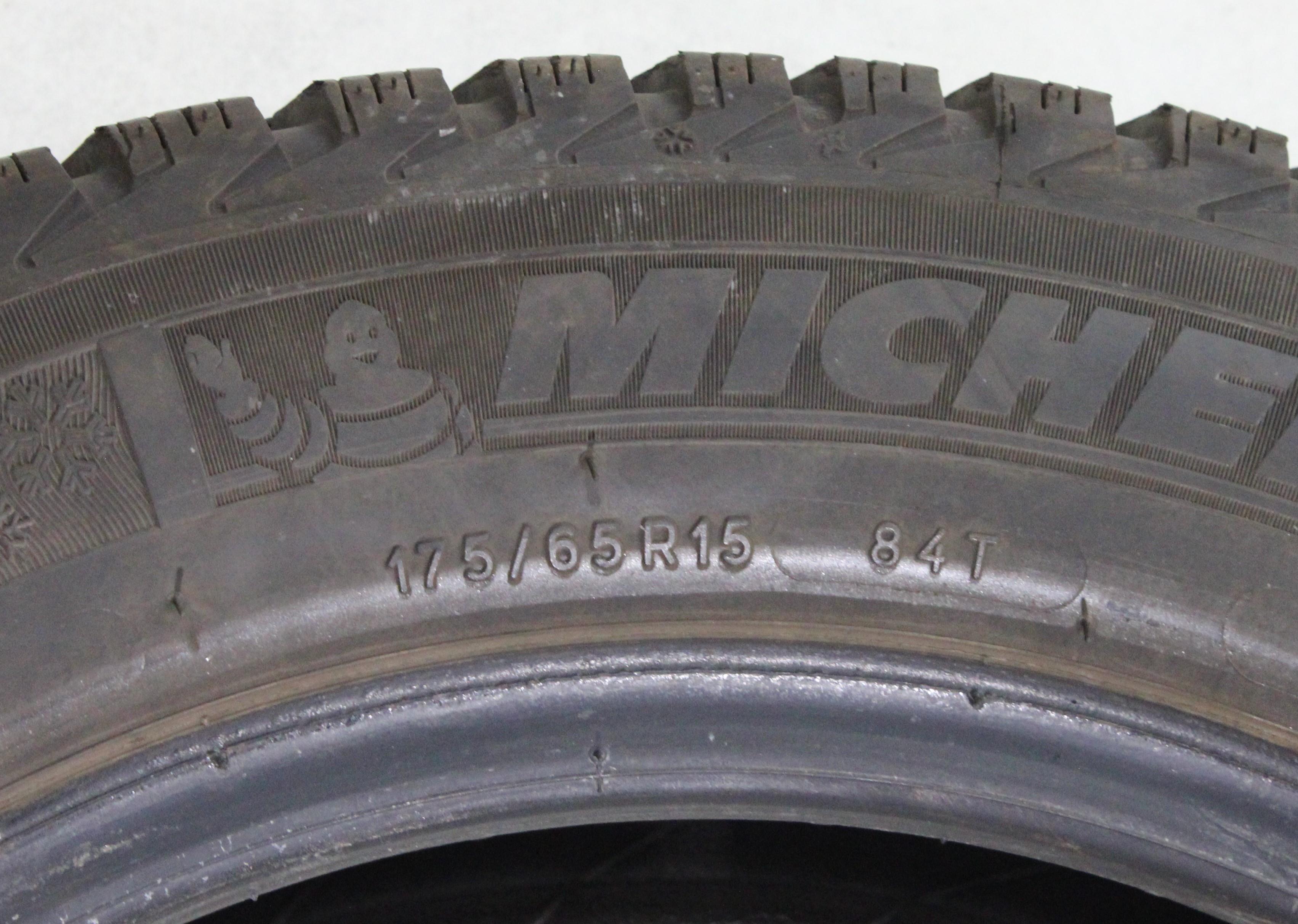 2 x 175/65R15 84T Winterreifen Michelin Alpin A4 6-6,5mm 2021