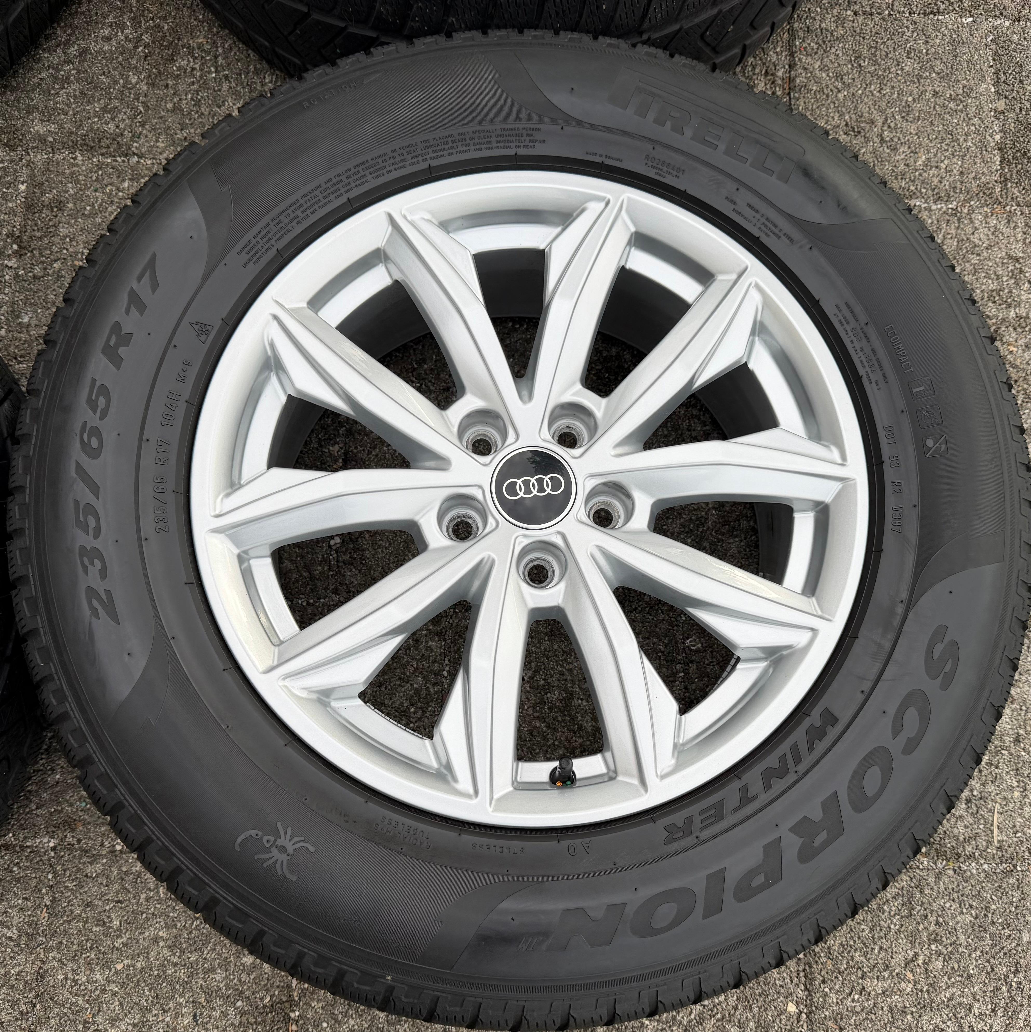 4 cerchi in lega originali da 17" Audi Q5 FY 80A601025J 7x17 ET34