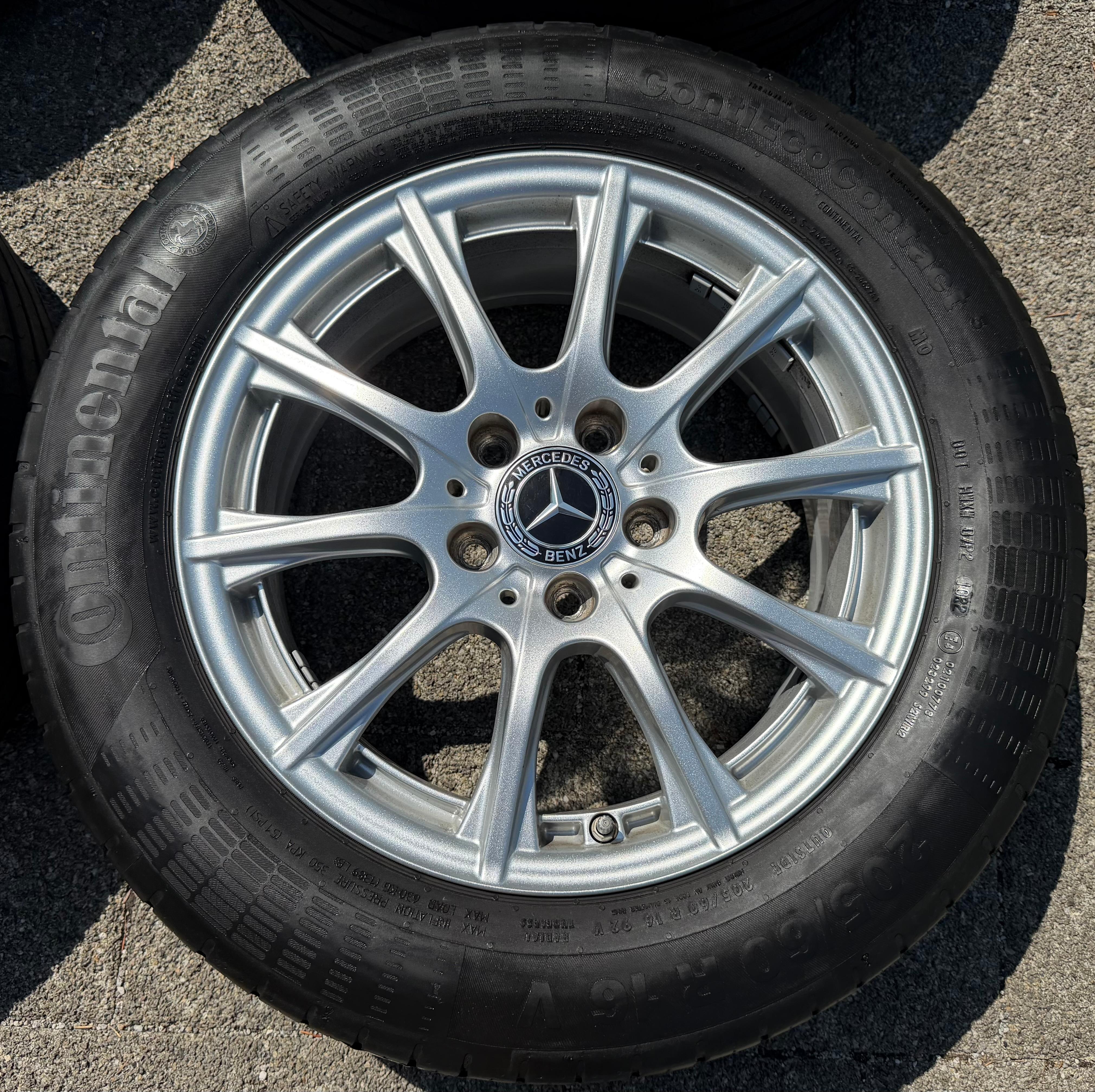 4 ruedas de verano originales de aluminio Mercedes Clase C W205 205 A2054012400 2022 RDKS