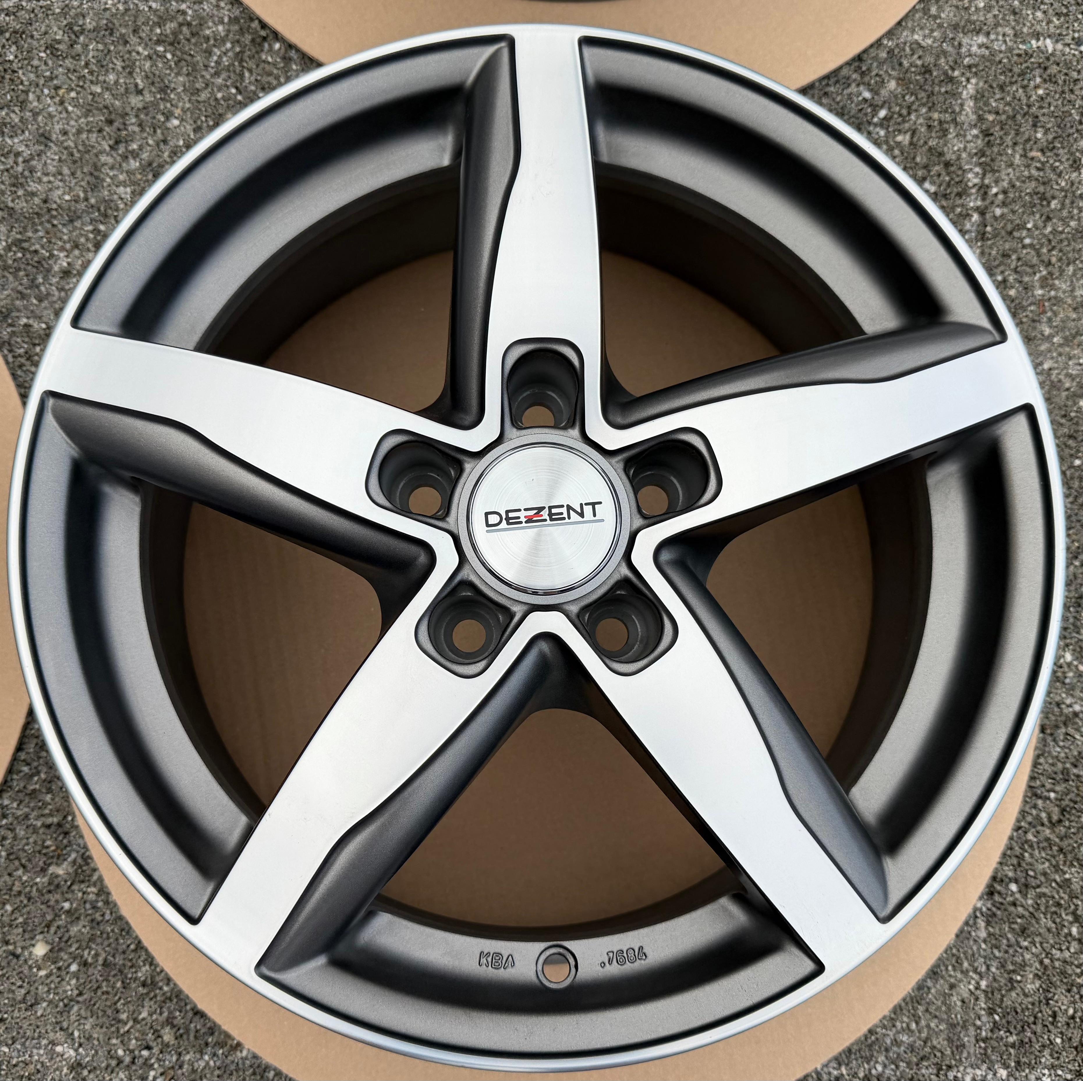 4 onopvallende 16" lichtmetalen velgen Audi A4 8K B8 B81 7x16 ET44 5x112 66,6 NIEUW