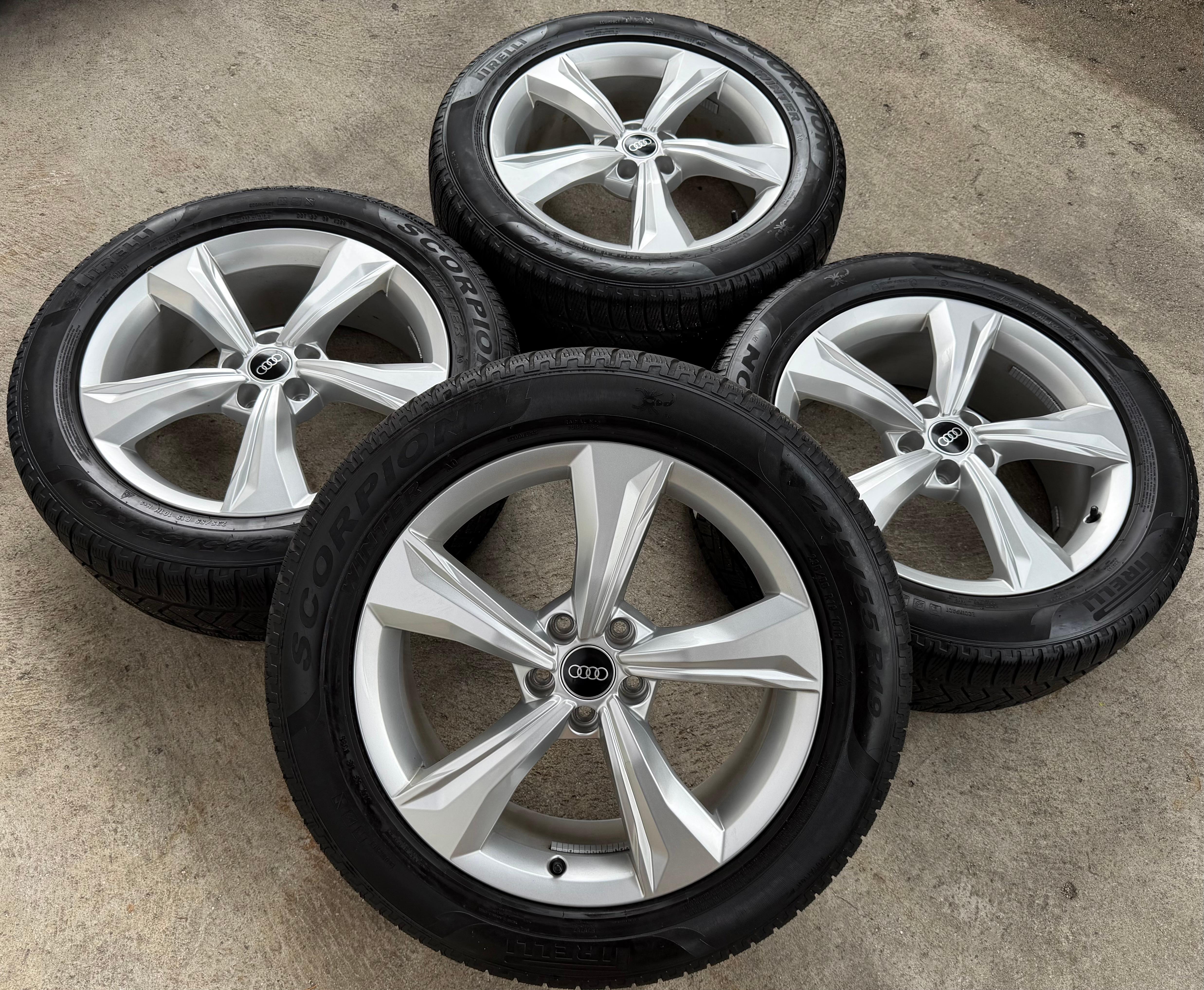 4 Original 19" Alu Winterräder Audi Q5 SQ5 FY 80A601025K 235/55R19 101H Pirelli