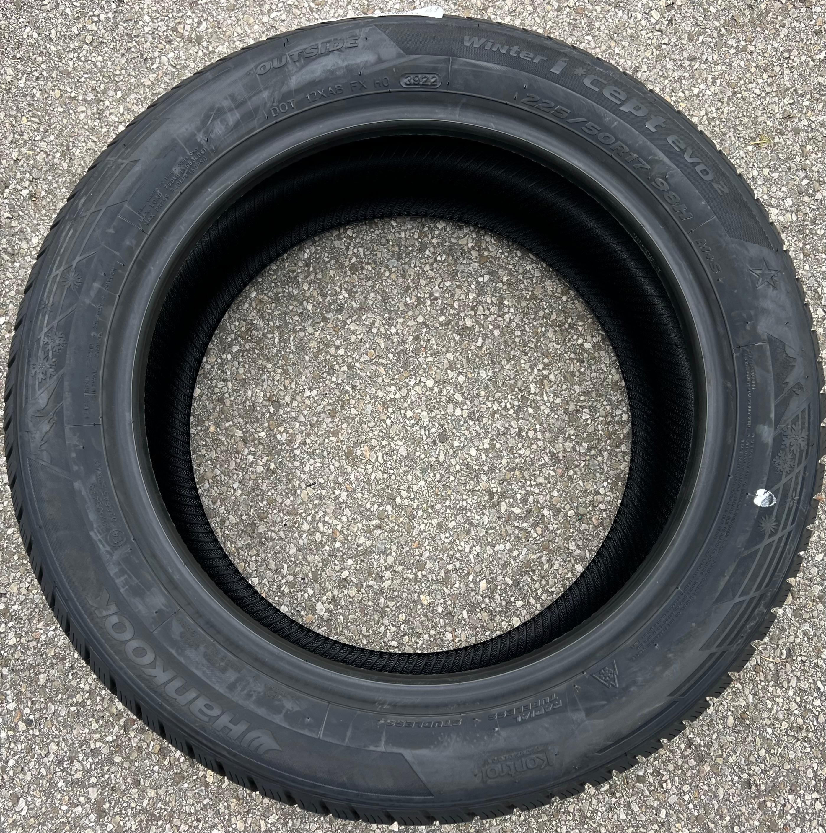 4 x 225/50R17 98H Winterreifen Hankook Winter I*Cept Evo 2 2022 NEU Freihaus