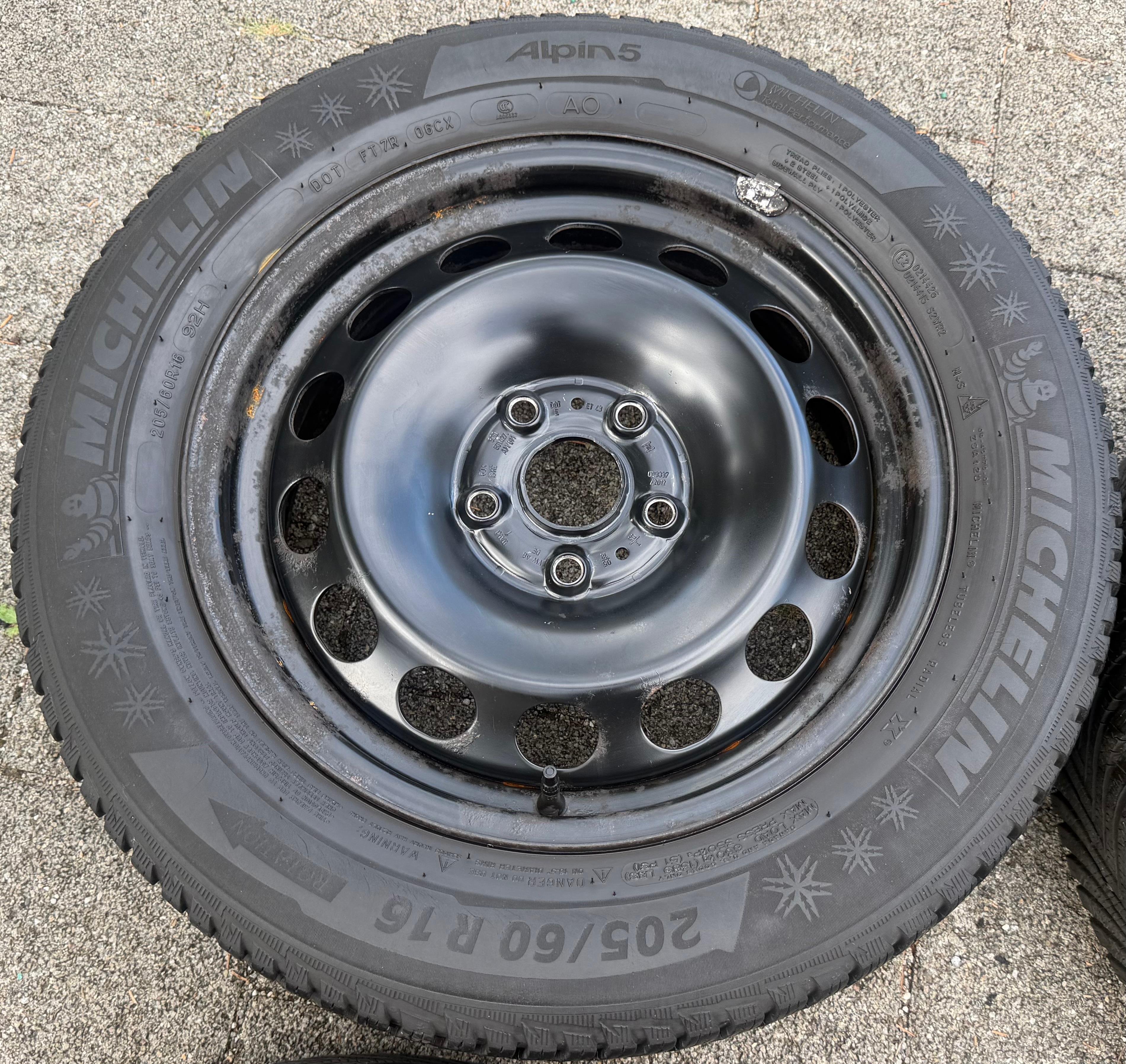 4 Winterräder Audi Q2 GA VW T-ROC A11 205/60R16 92H Michelin Alpin 5 Winterreifen