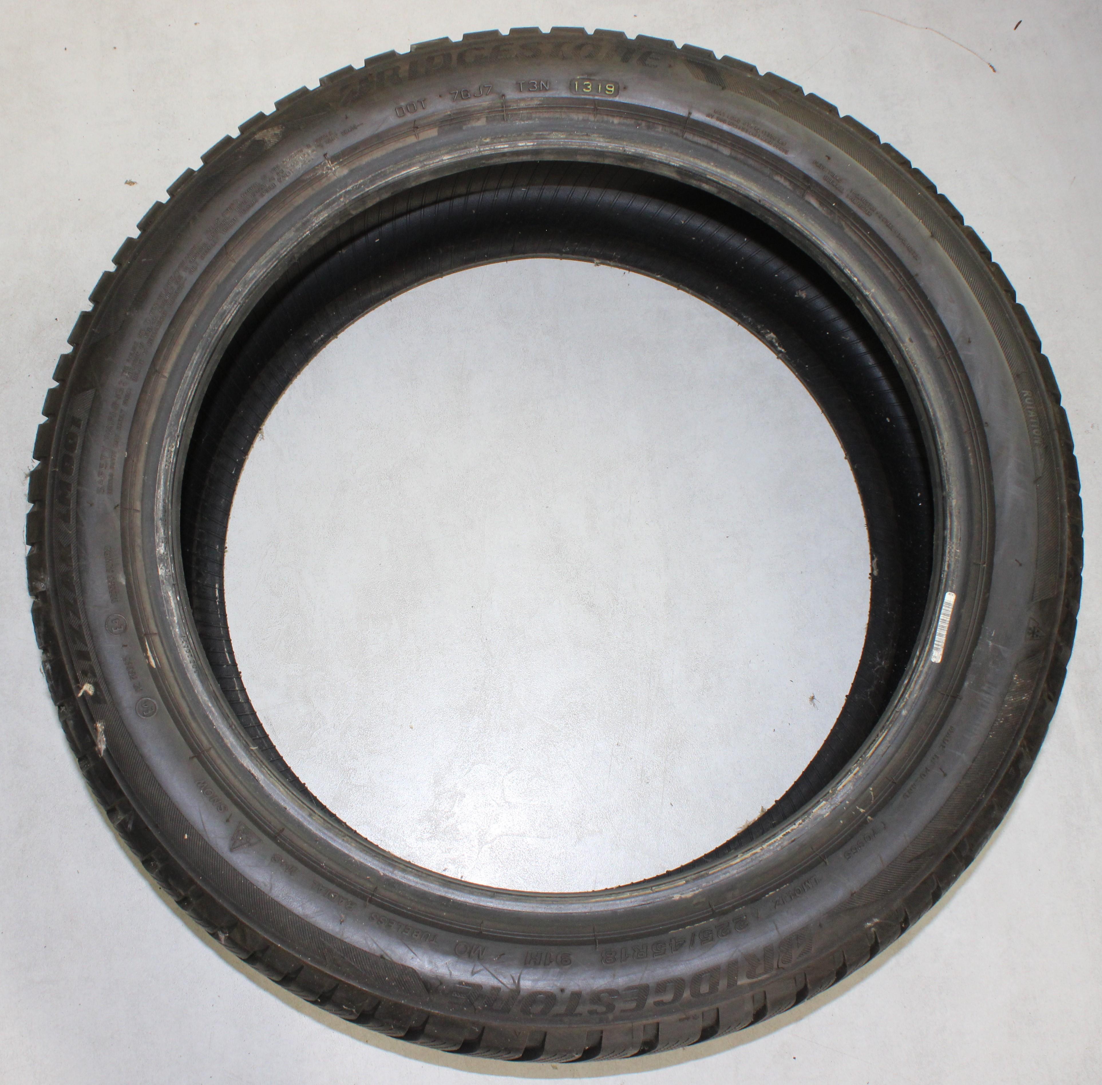 4 x 225/45R18 91H Winterreifen Bridgestone Blizzak LM001 MO 2x5-5,5mm/2x7-7,5mm 2019
