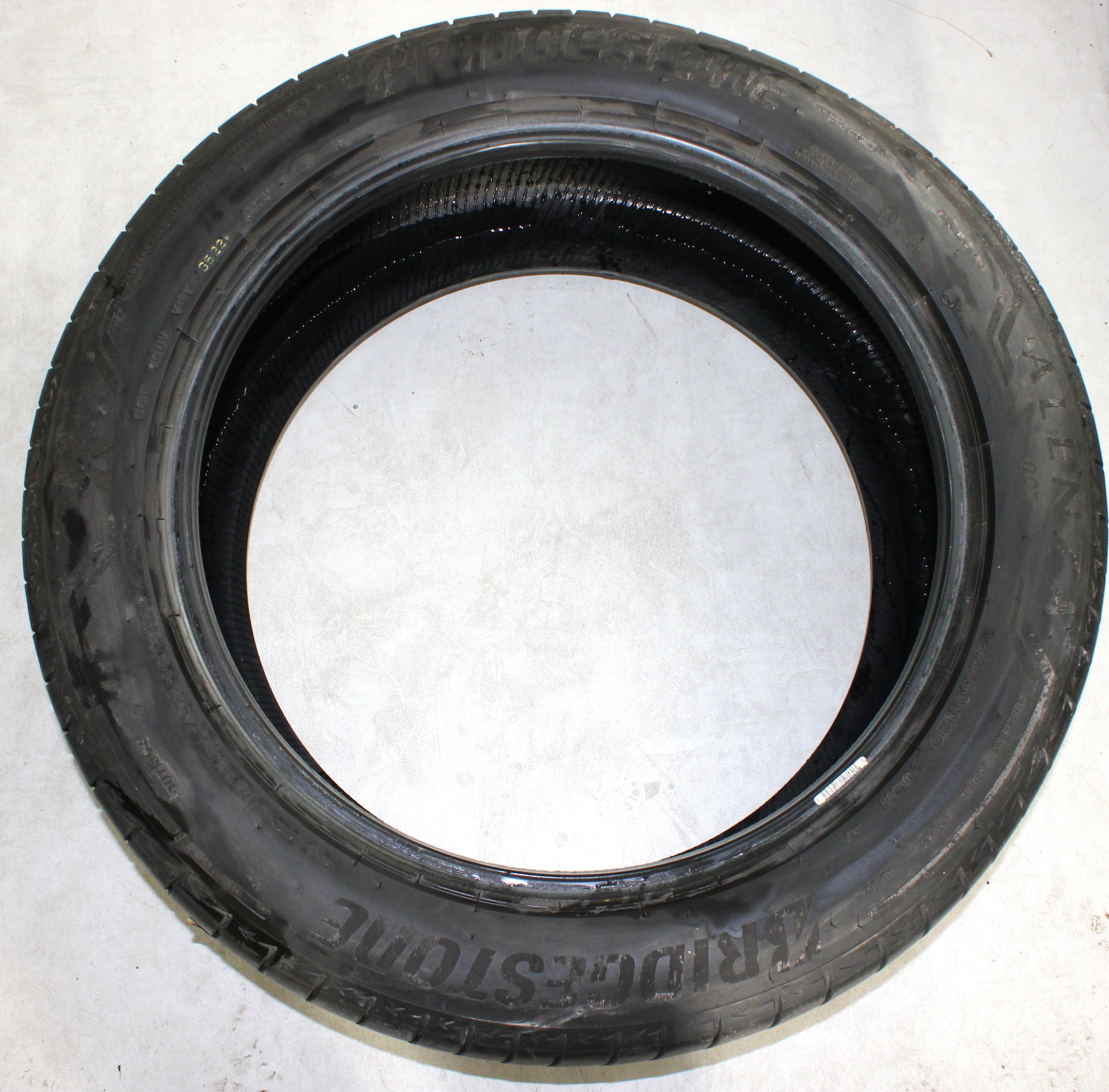 2 x 255/50R20 109H Sommerreifen Bridgestone Alenza 001 AO 6-6,5mm 2022