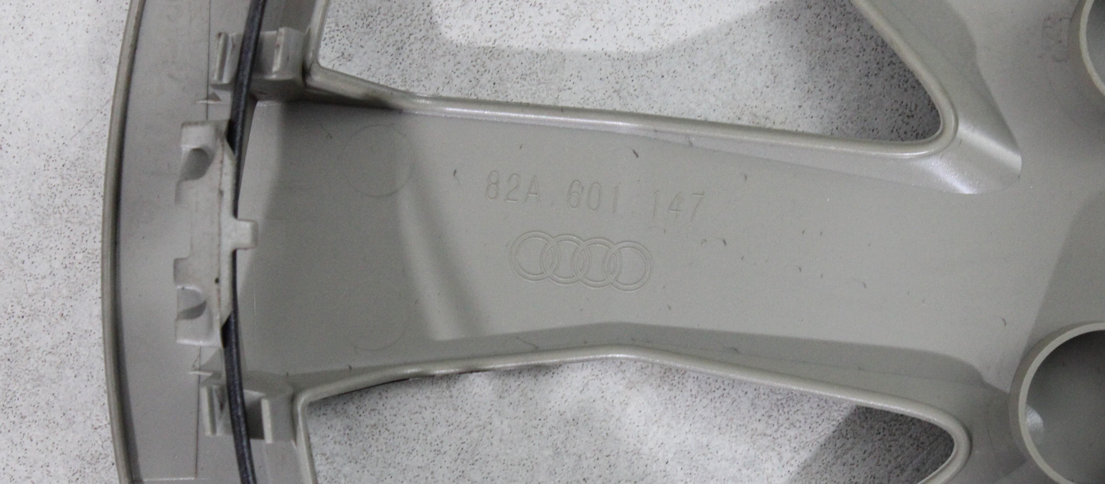 4 TAPACUBOS EMBELLECEDORES DE RUEDA ORIGINALES DE 15" PARA AUDI A1 GB 82A601147 15 PULGADAS