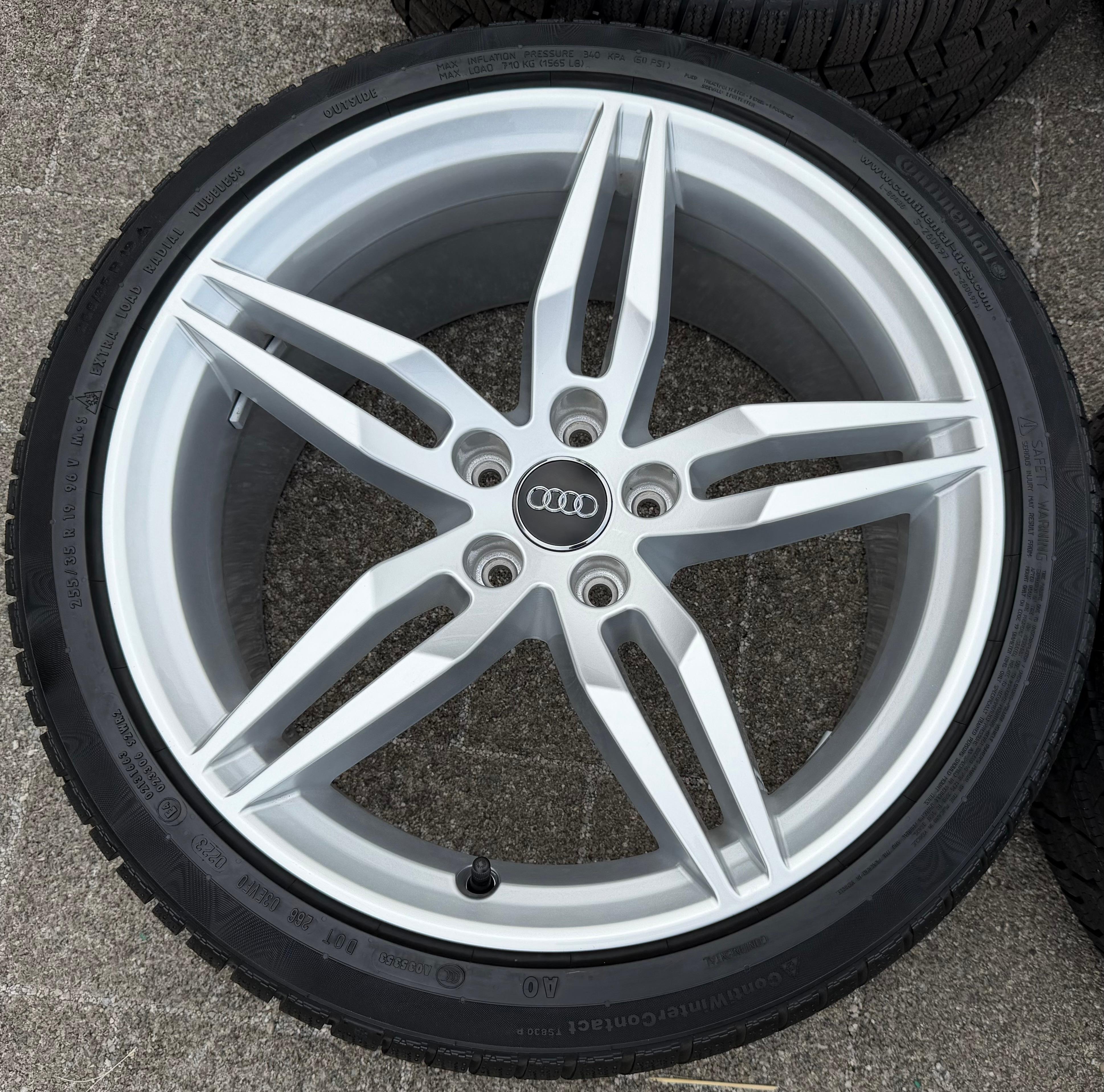 4 Original 19" Alu Winterräder Audi A5 S5 8W F5 8W0601025AM 255/35R19 96V Continental