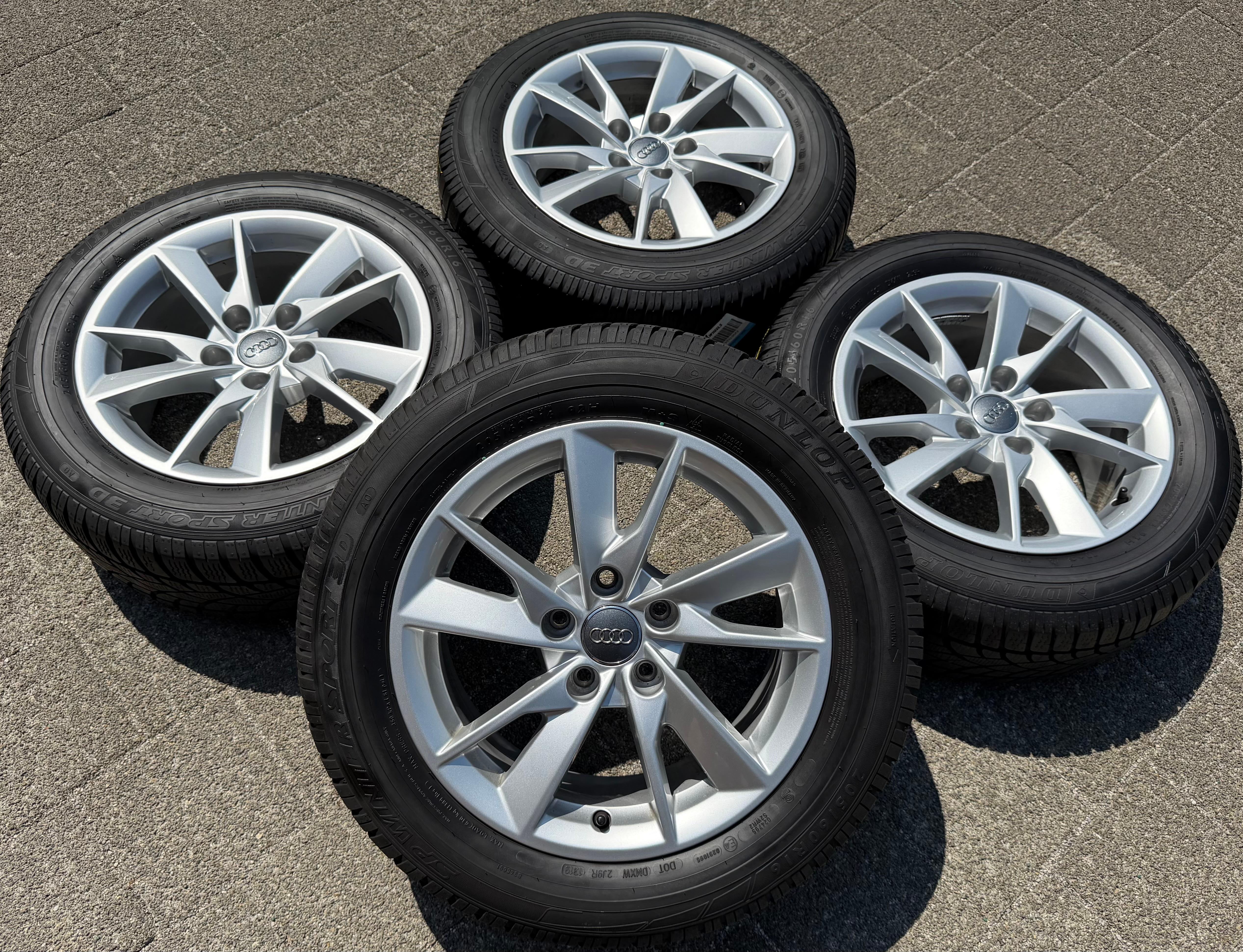 4 Original Alu Winterräder Audi A4 8W B9 8W0601025A 205/60R16 92H Dunlop