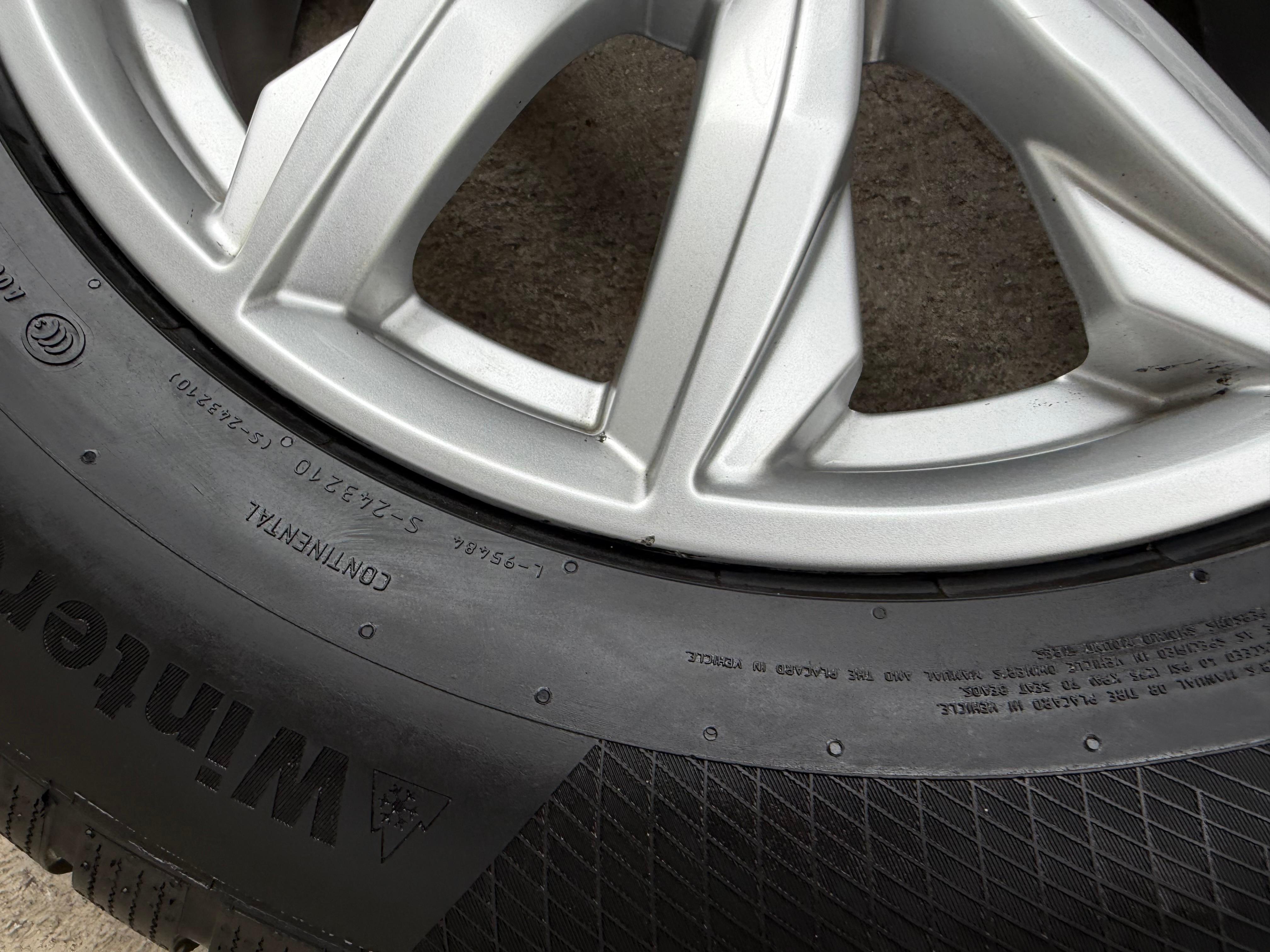 4 Original 17" Alu Winterräder Audi Q5 FY 80A601025J 7x17 ET34 235/65R17 104H TOP