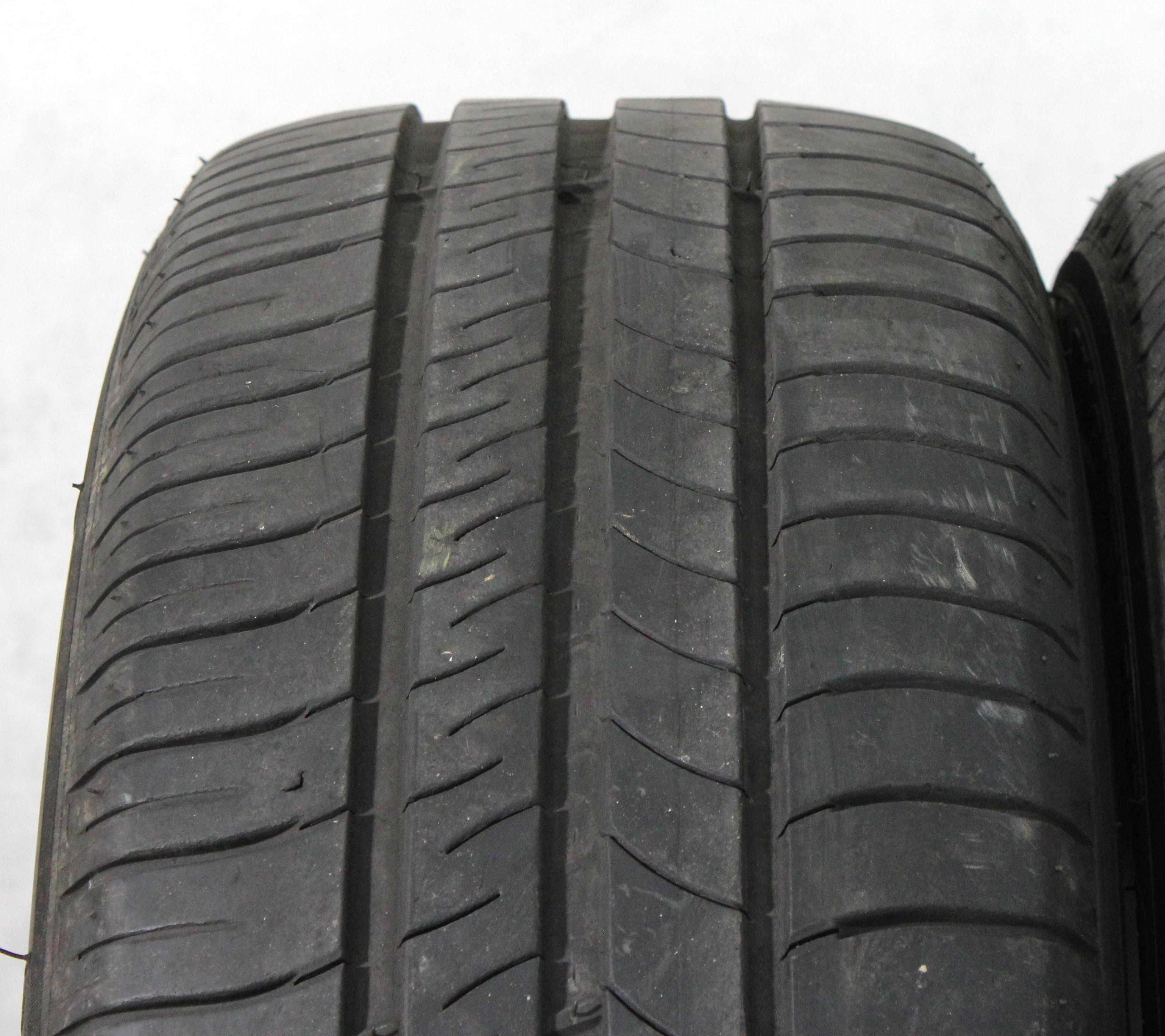 2 x 205/60R16 96V Sommerreifen Michelin Energy Saver + 4,5-5mm 2018 *