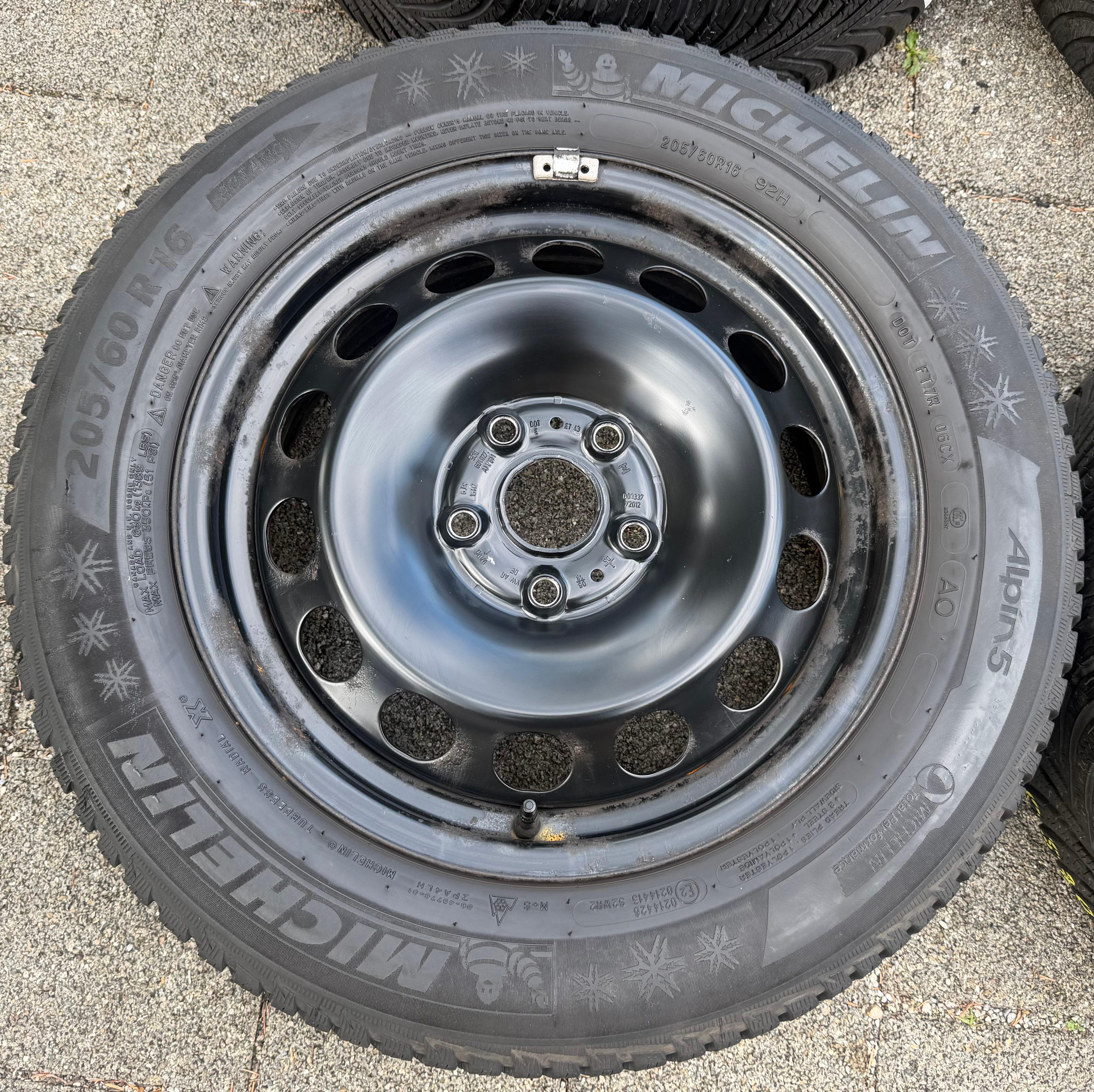 4 Winterräder Audi Q2 GA VW T-ROC A11 205/60R16 92H Michelin Alpin 5 Winterreifen