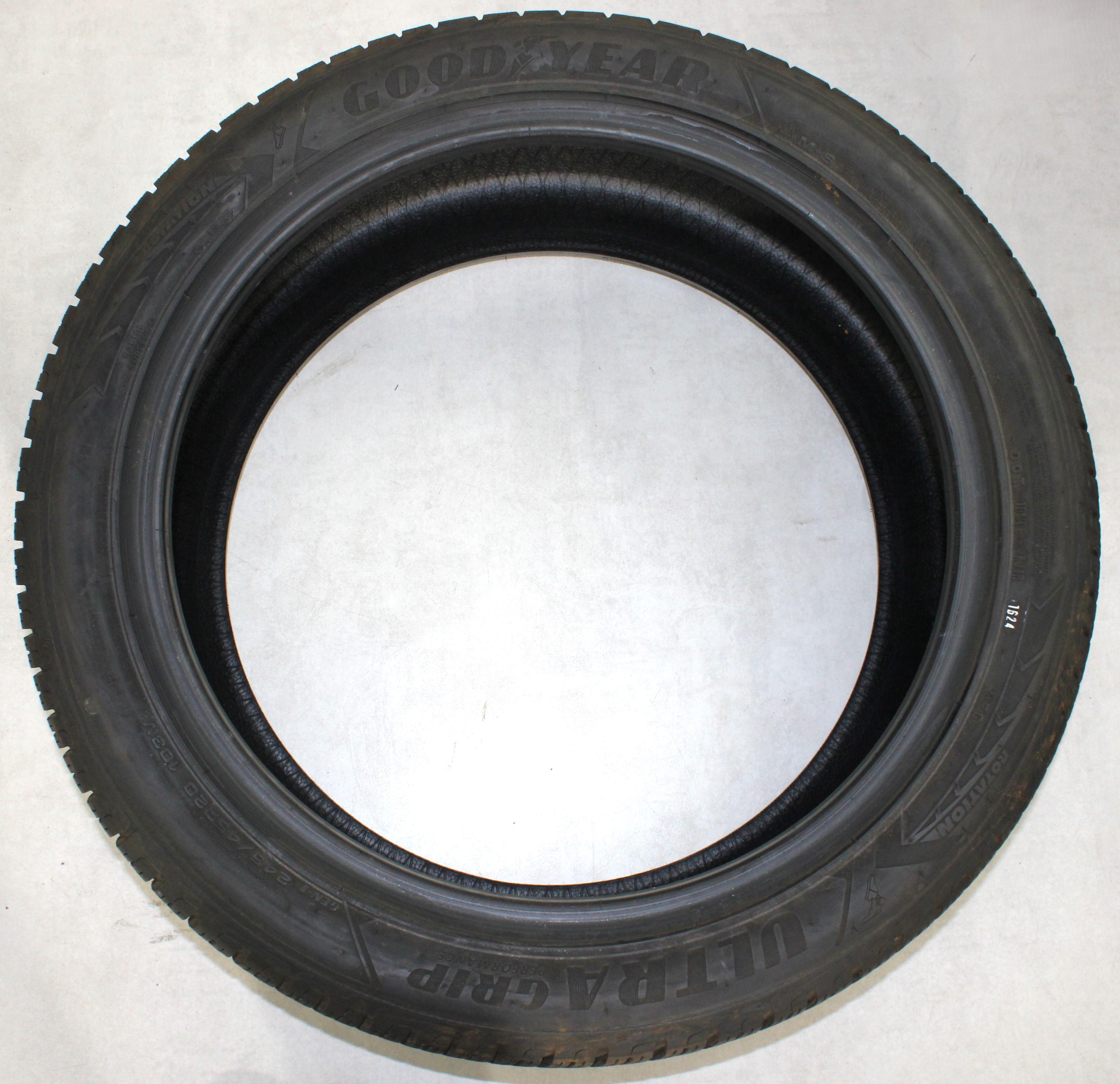 1 x 245/45R20 103V Winterreifen Goodyear Ultra Grip Performance GEN-1 NFO 7,5mm 2024 XL