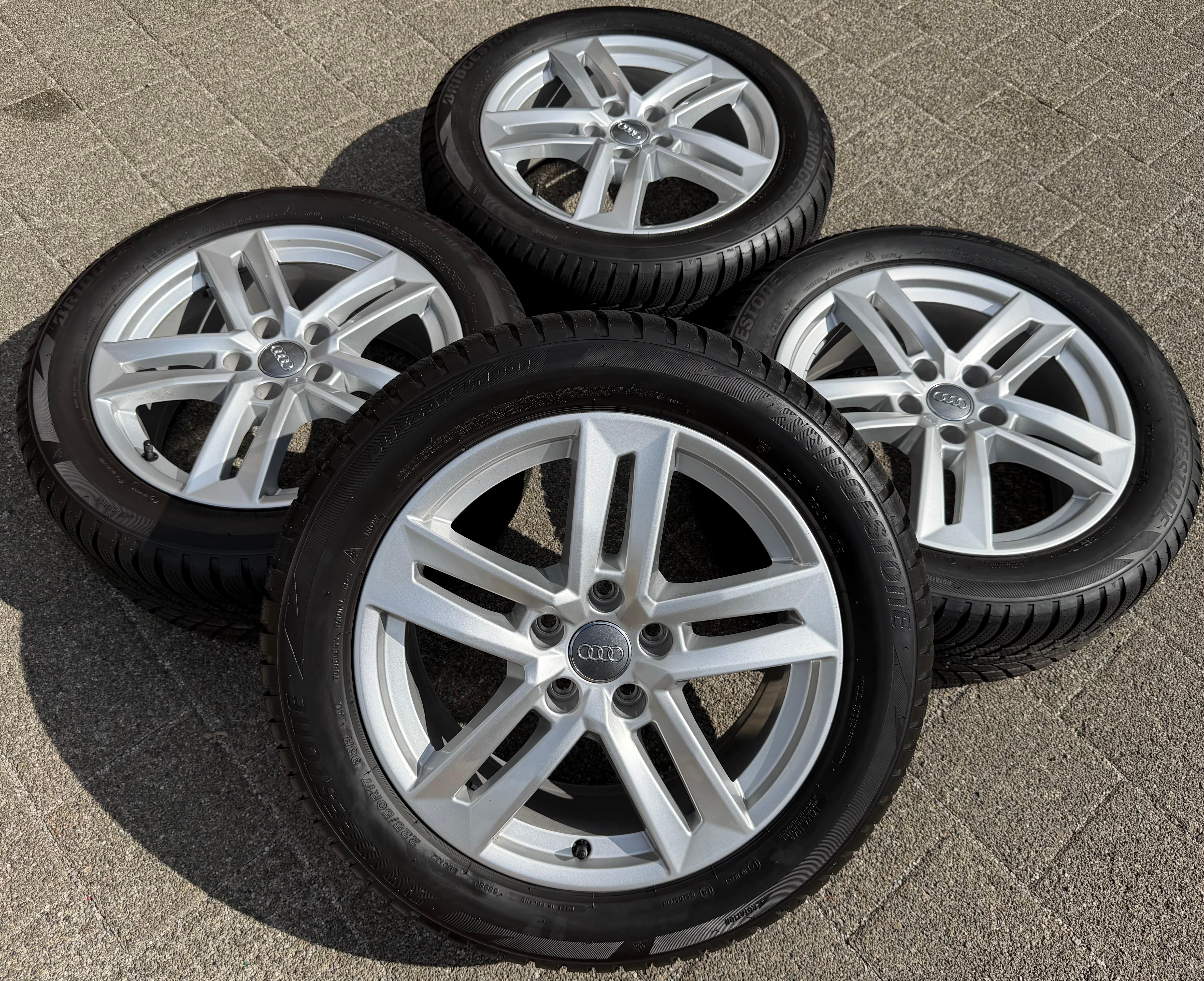 4 ruote in lega originali da 17" per inverno Audi A4 B9 8W 8W0601025P 225/50R17 98H Bridgestone