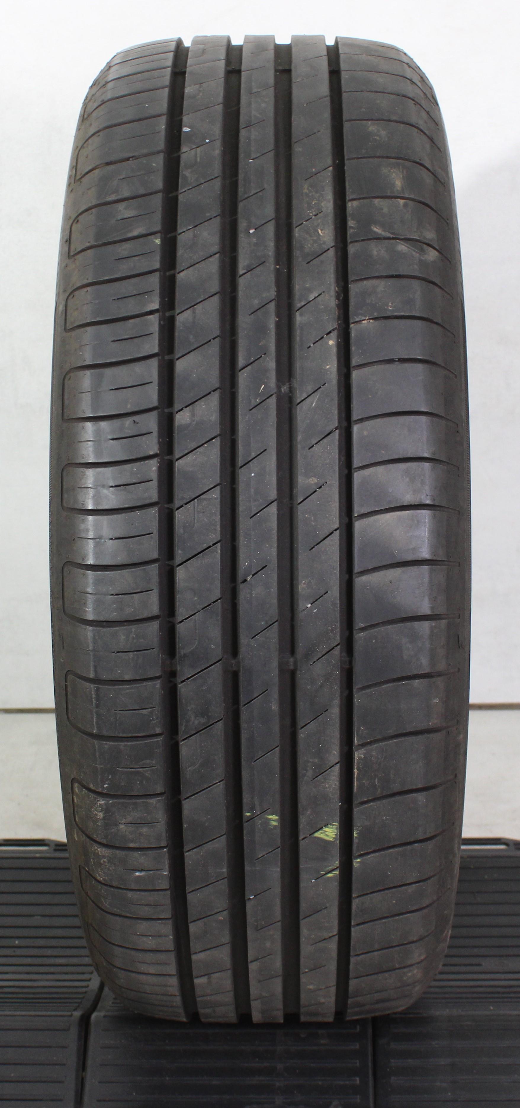 1 x 225/55R17 97W Sommerreifen Goodyear Effcient Grip Performance 6-6,5mm 2018 *