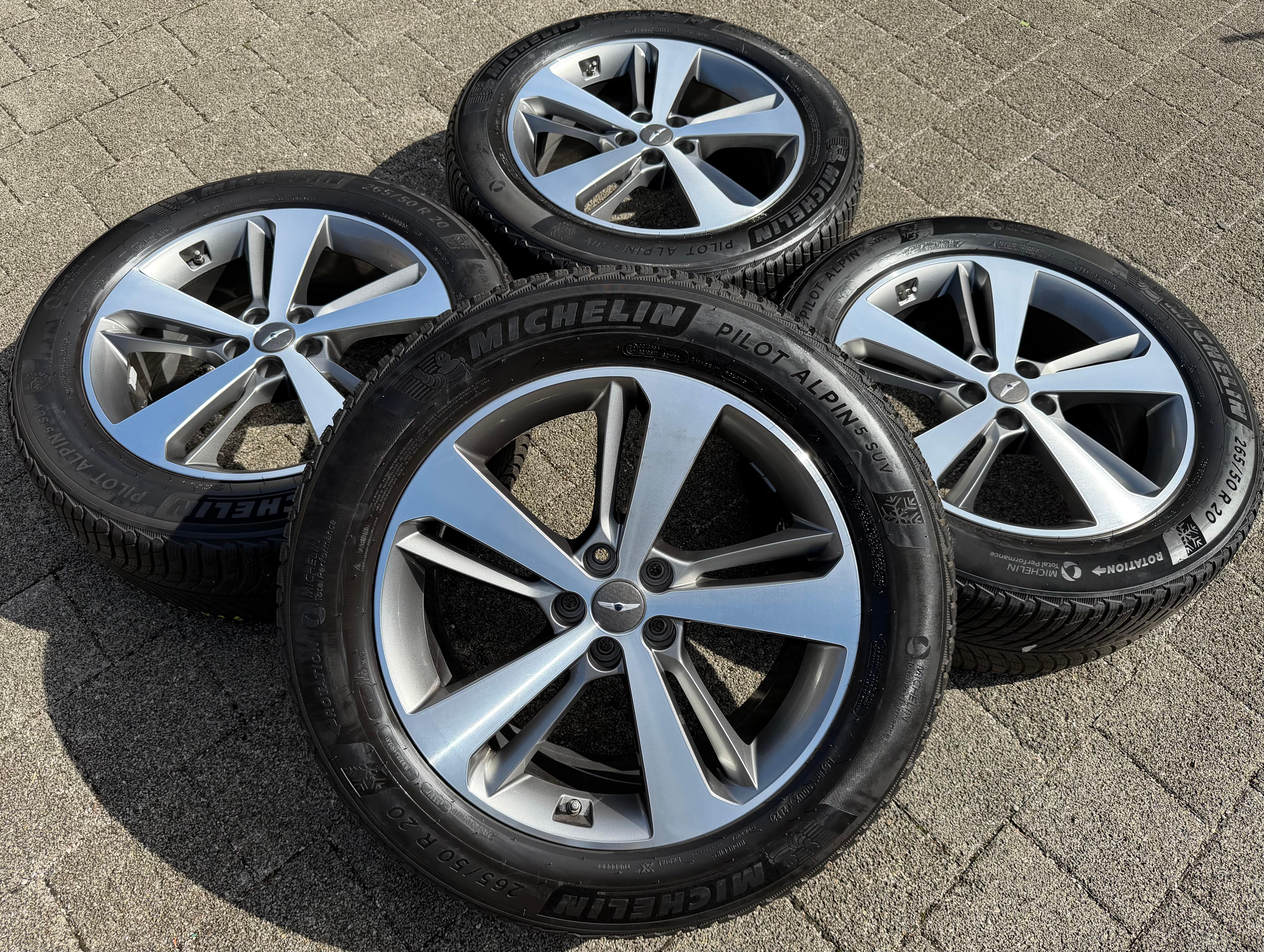 4 Original 20" Alu Winterräder Genesis GV80 52910-T6110 265/50R20 111V Michelin RDKS