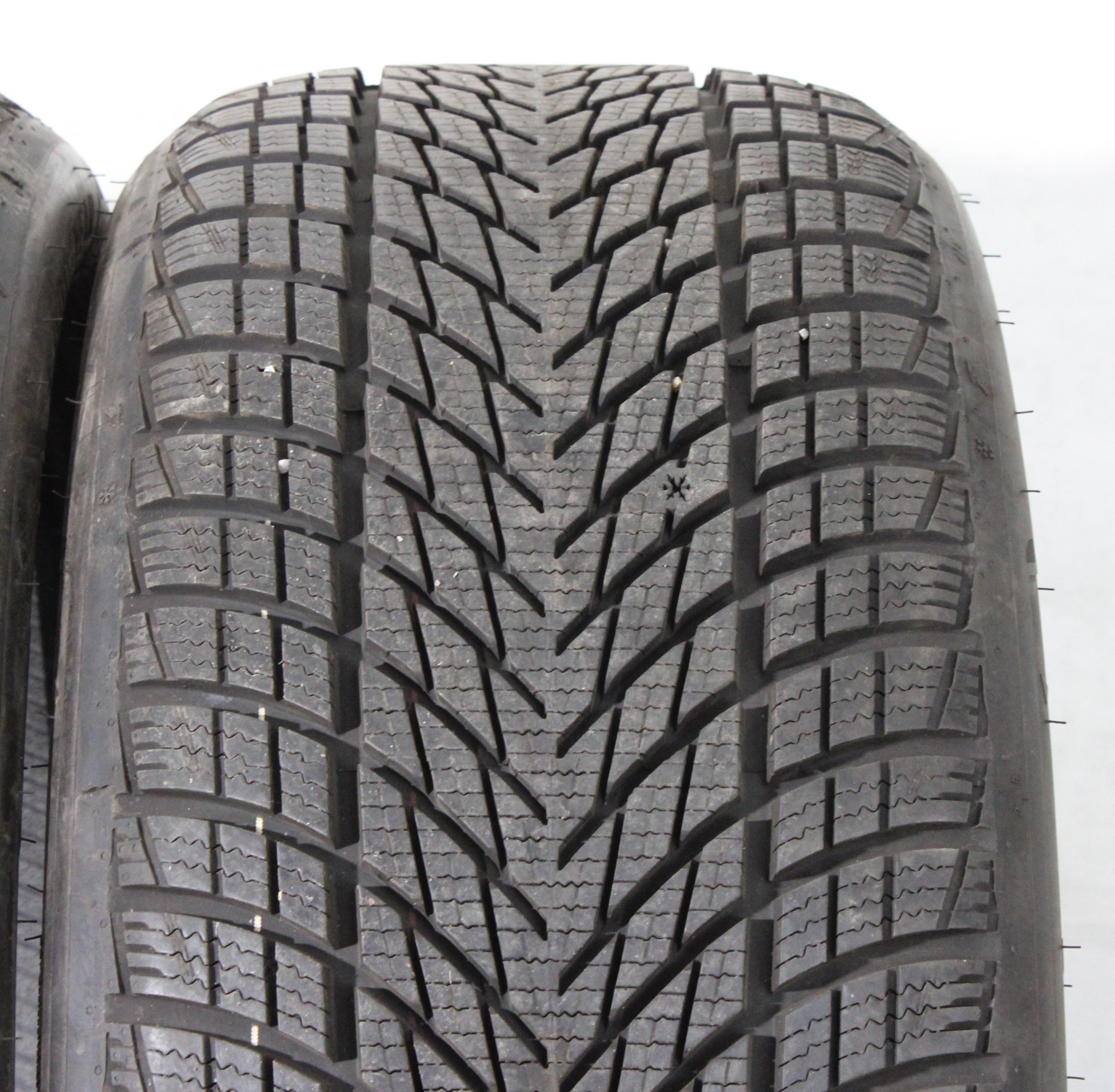 2 x 245/40R19 98H Winterreifen Goodyear Ultra Grip Performance 3 R0 7,5mm 2024/2025 XL