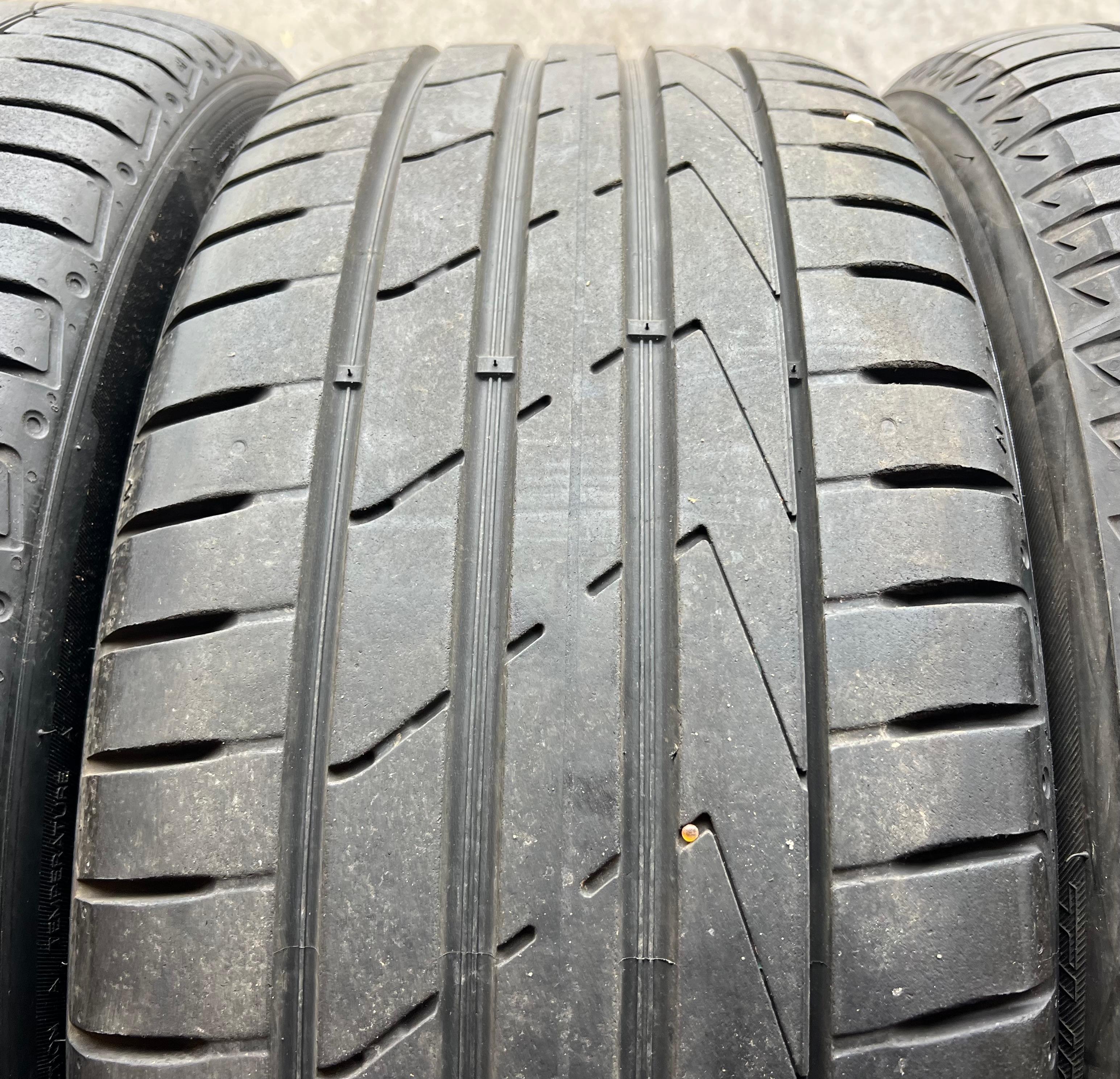 4 aluminium 18-inch zomerwielen voor VW BUS T5, T6 en T6.1 (Eta, Beta) 245/45R18 100Y