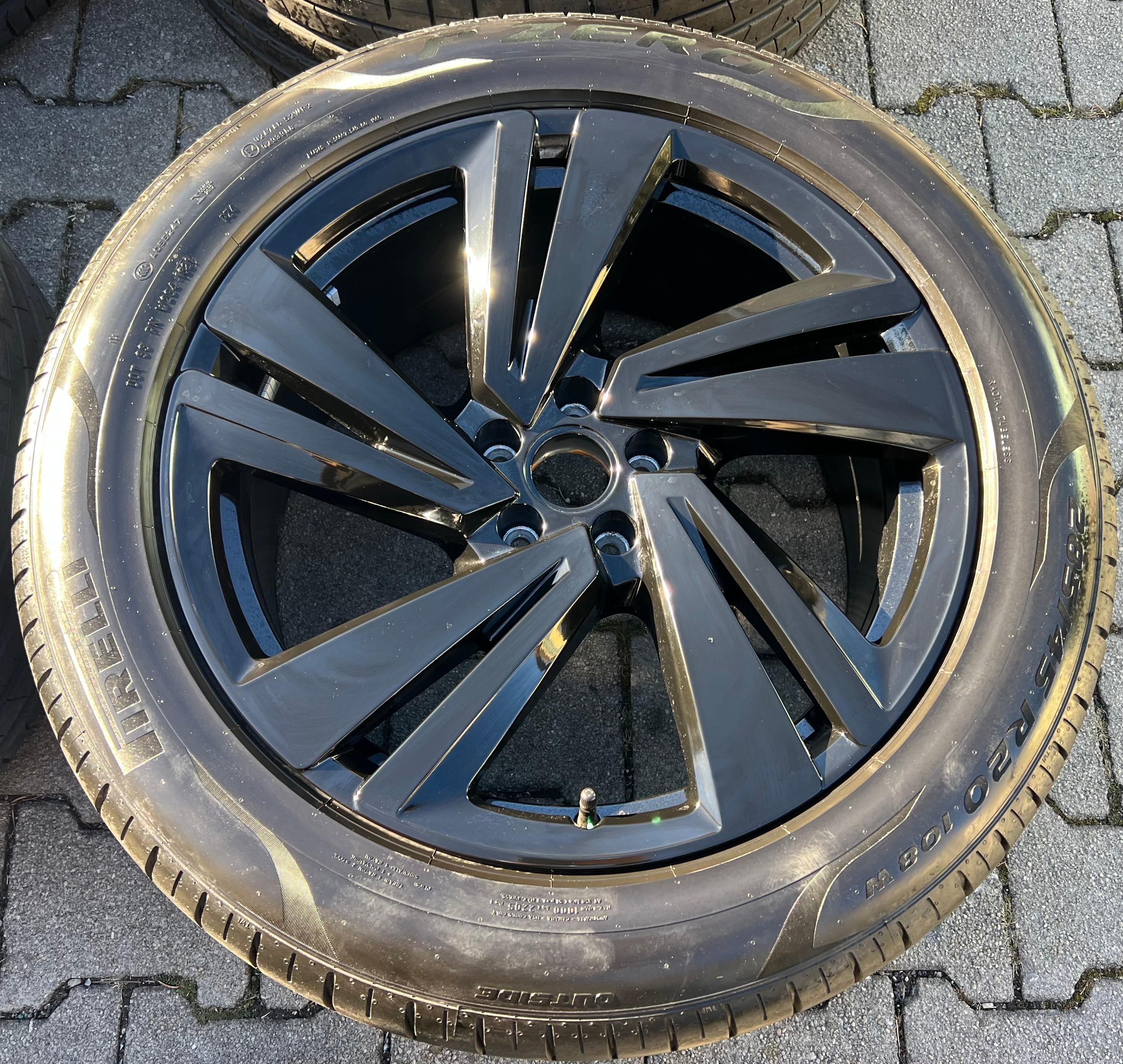 4 ORIGINAL 20" ALU SOMMERRÄDER VW TOUAREG CR7 285/45R20 108W 760601025S NEVADA