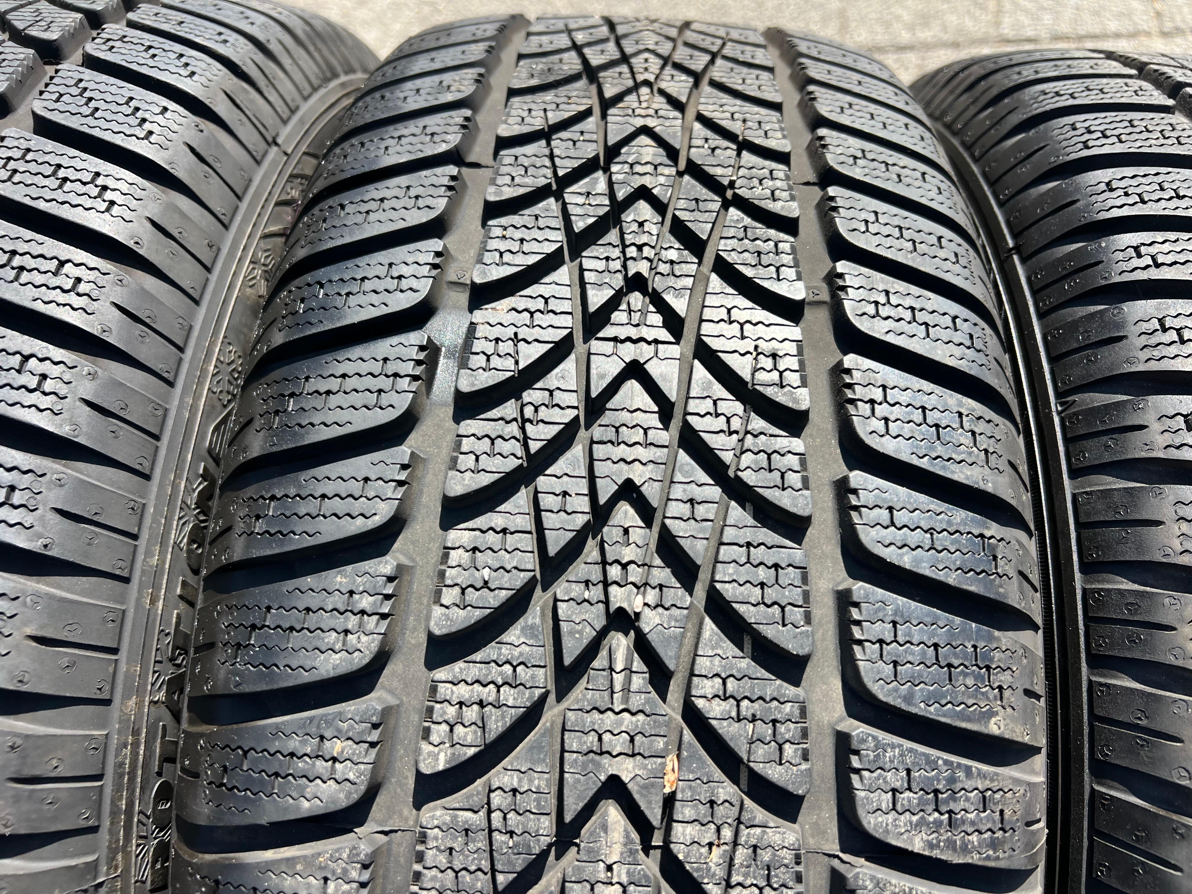 4 ALU 17" WINTERRÄDER AUDI A4 8K B8 A5 8T 225/50R17 98H DUNLOP WINTERREIFEN