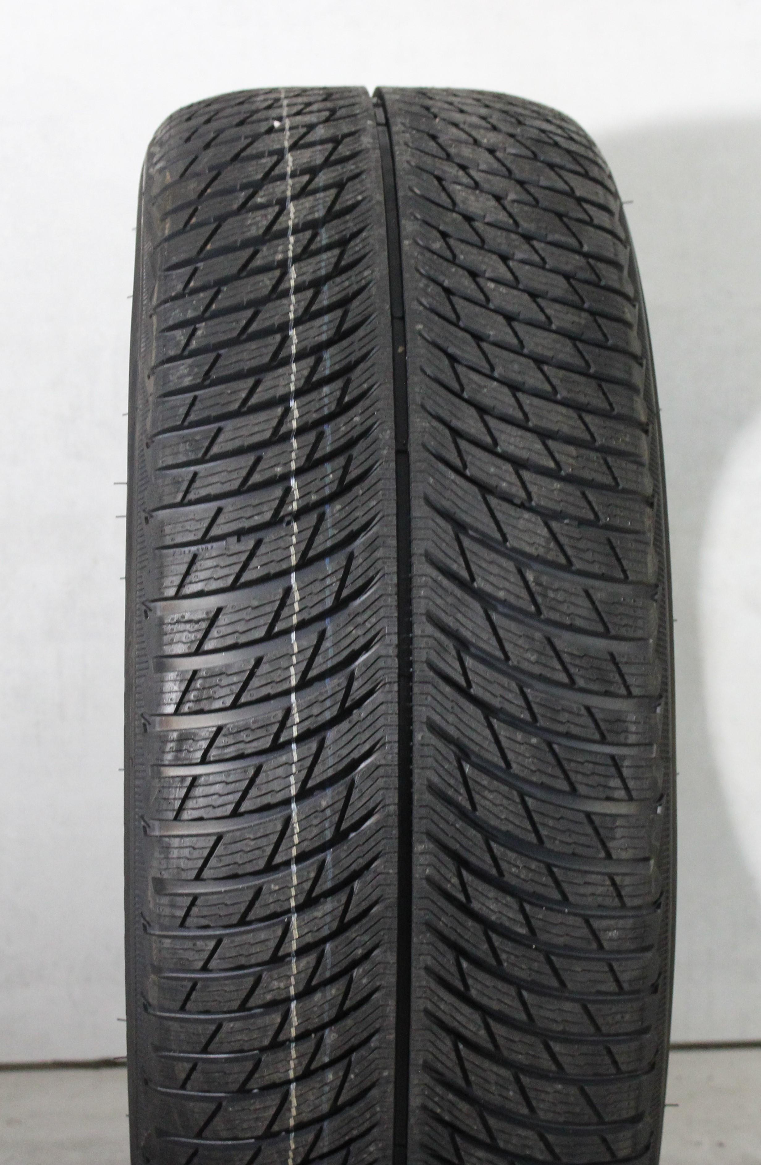 1 neumático de invierno Michelin Pilot Alpin 5 2023 AO, 255/45R20, 105V, NUEVO