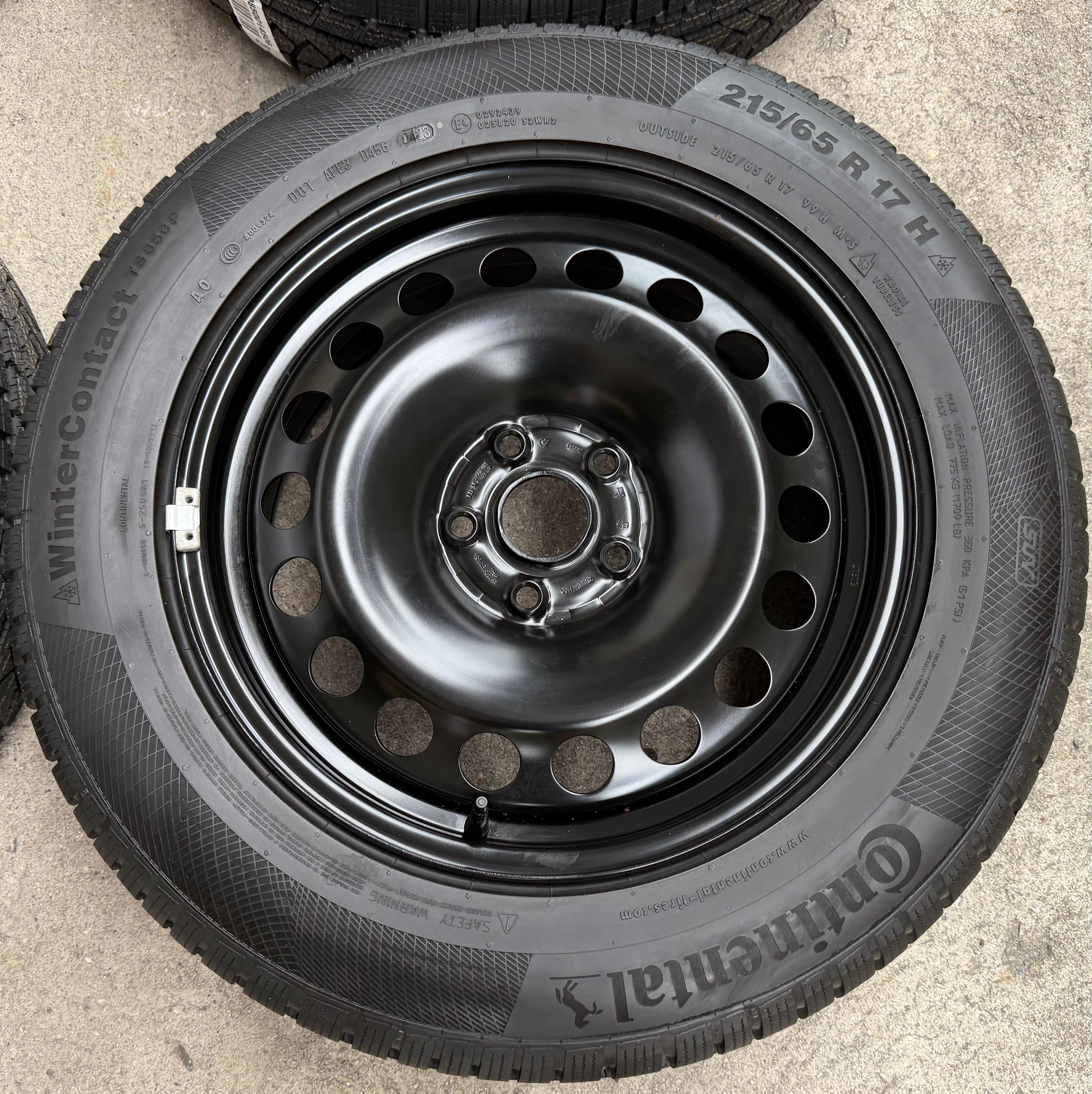 4 Winterräder Audi Q3 F3 Seat Tarraco Skoda Kodiaq VW Tiguan II 5NA 215/65R17 99H Continental
