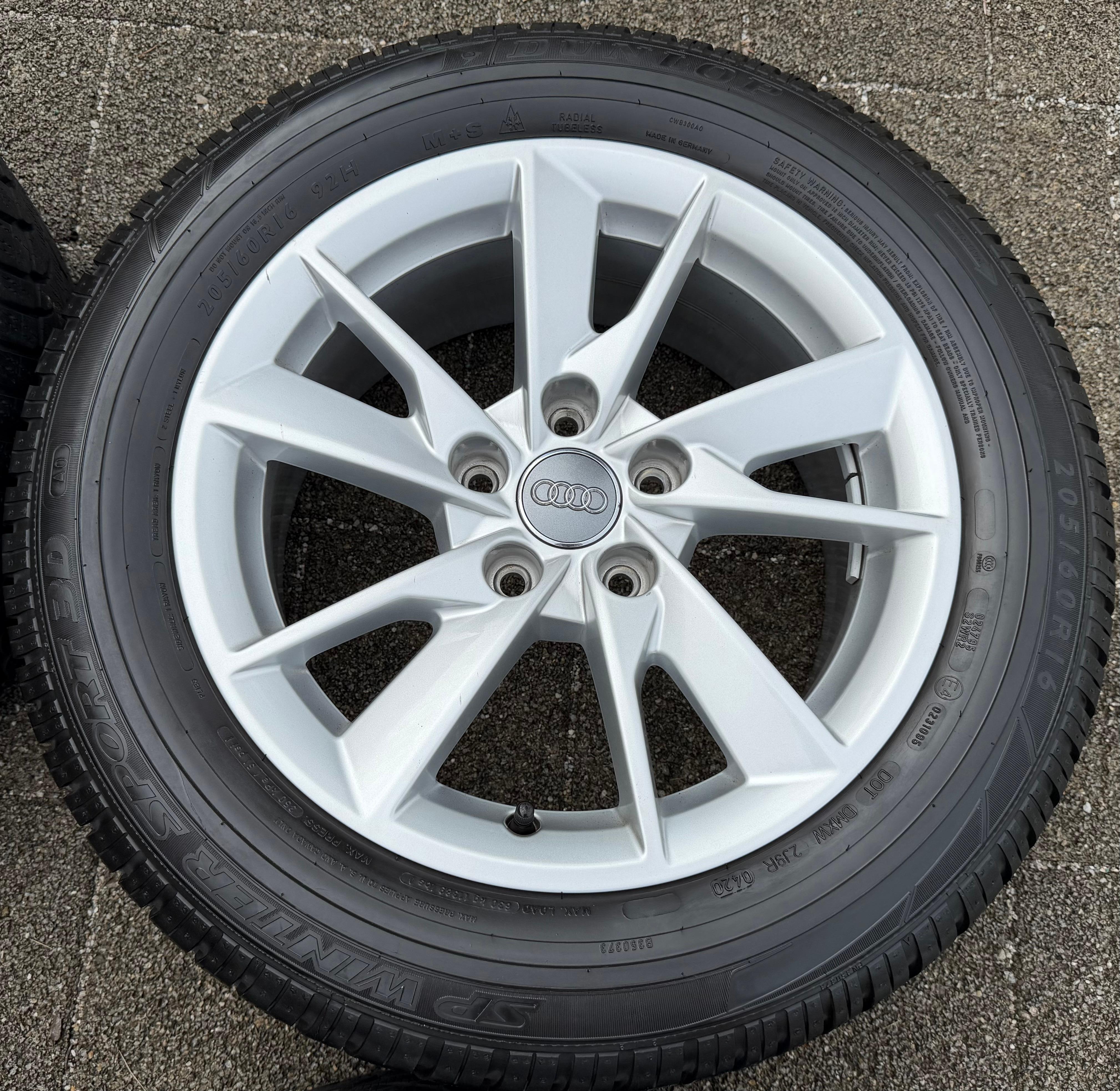 4 Original Alu Winterräder Audi A4 8W B9 8W0601025A 205/60R16 92H Dunlop