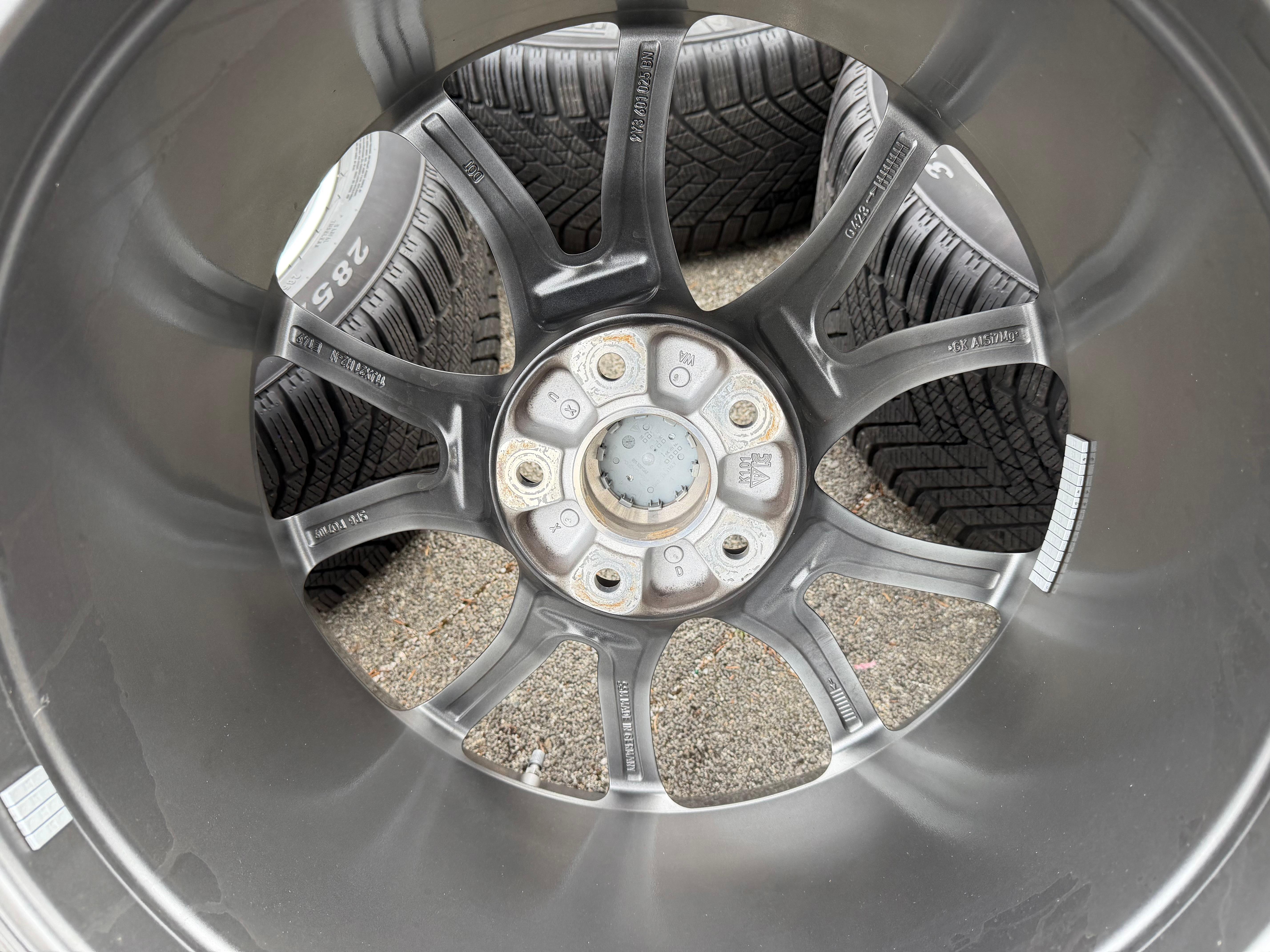 4 originele 21" aluminium winterwielen Porsche Cayenne Coupe II E3 9Y3601025BN Pirelli