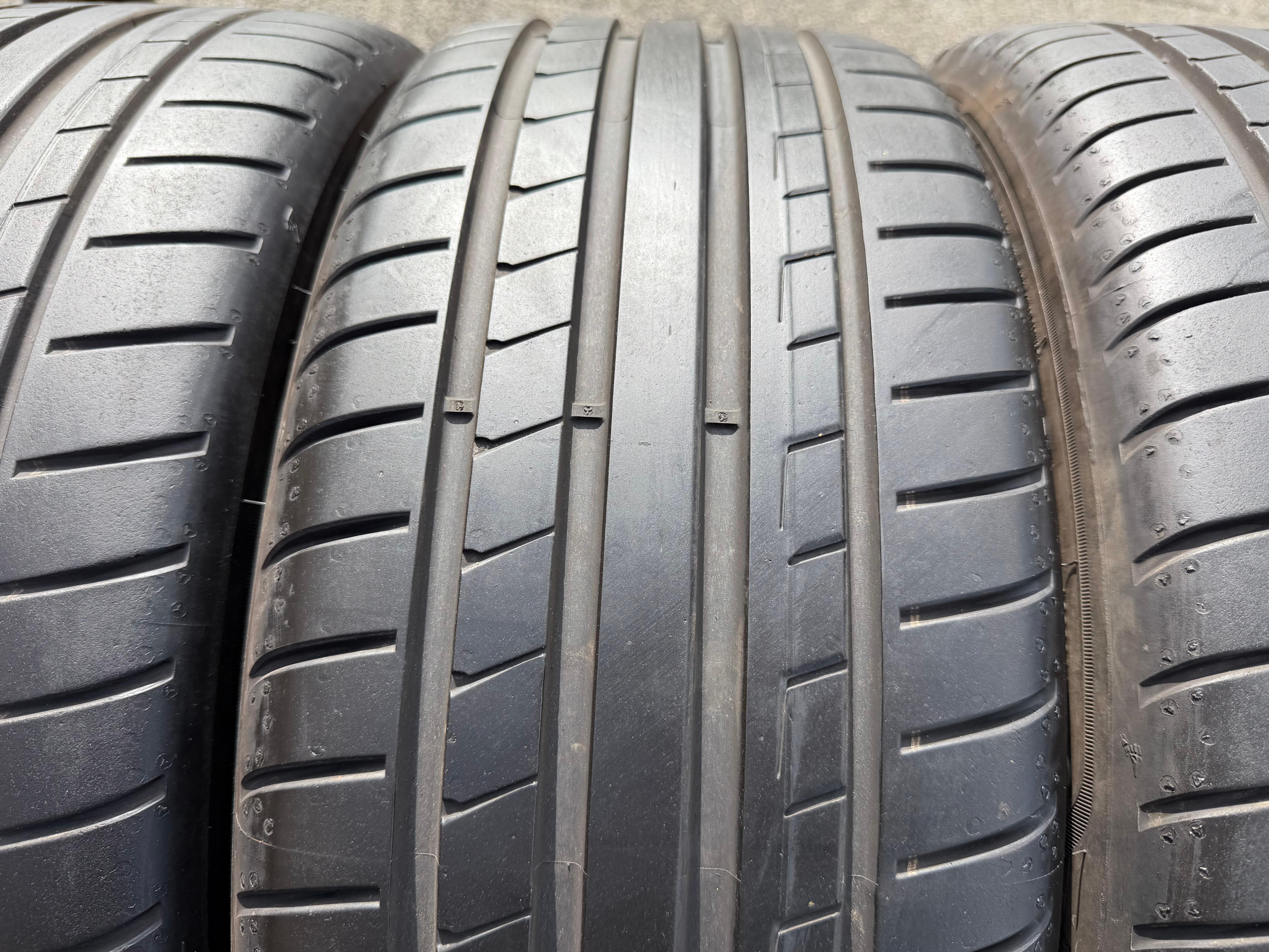 4 Original 18" Alu Sommerräder Audi A1 S1 GB 82A601025AS 215/40R18 89Y Goodyear