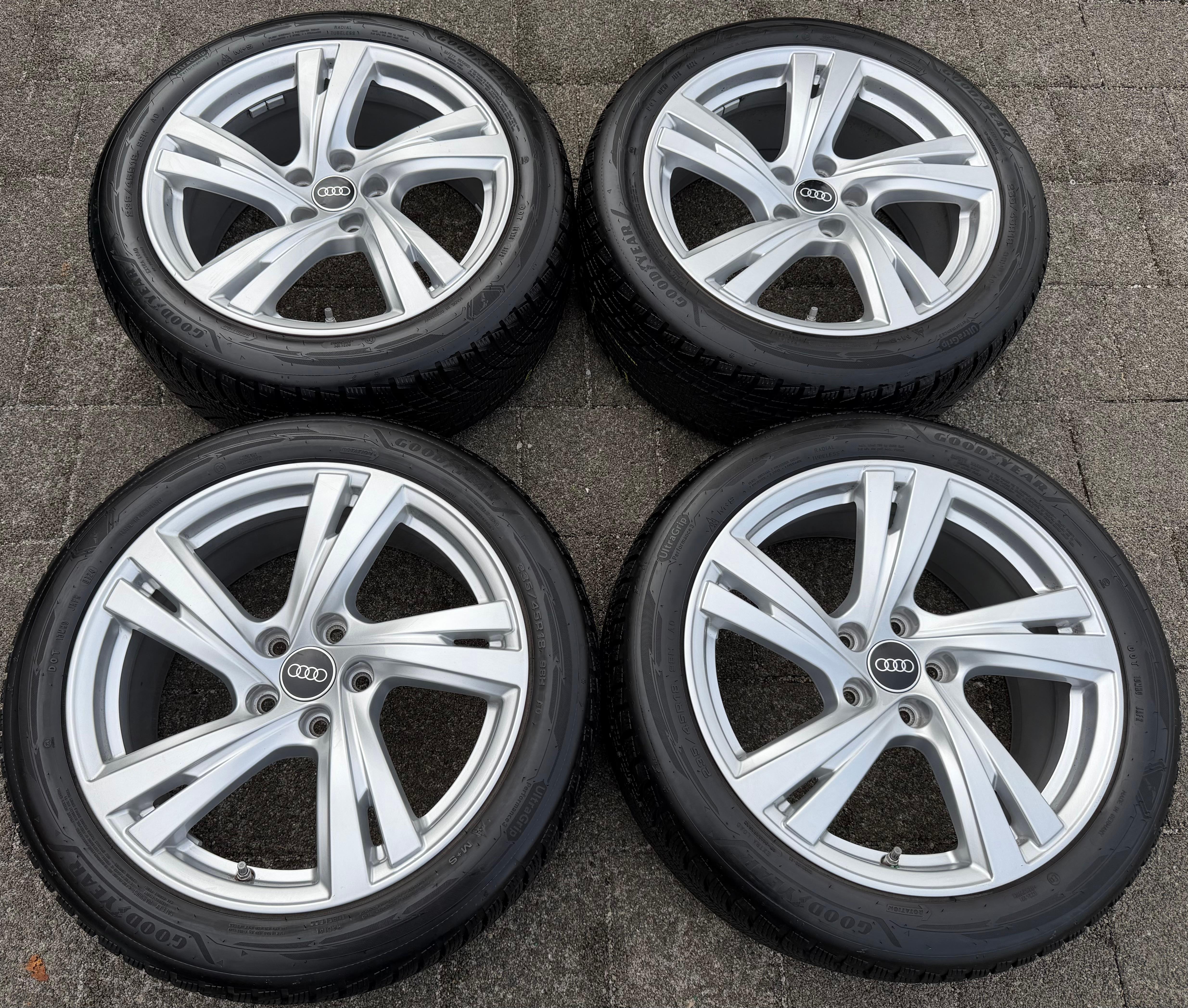 4 ORIGINAL 18" ALU WINTERRÄDER AUDI A5 S5 FU2 B10 8B3601025C 235/45R18 98H 2024