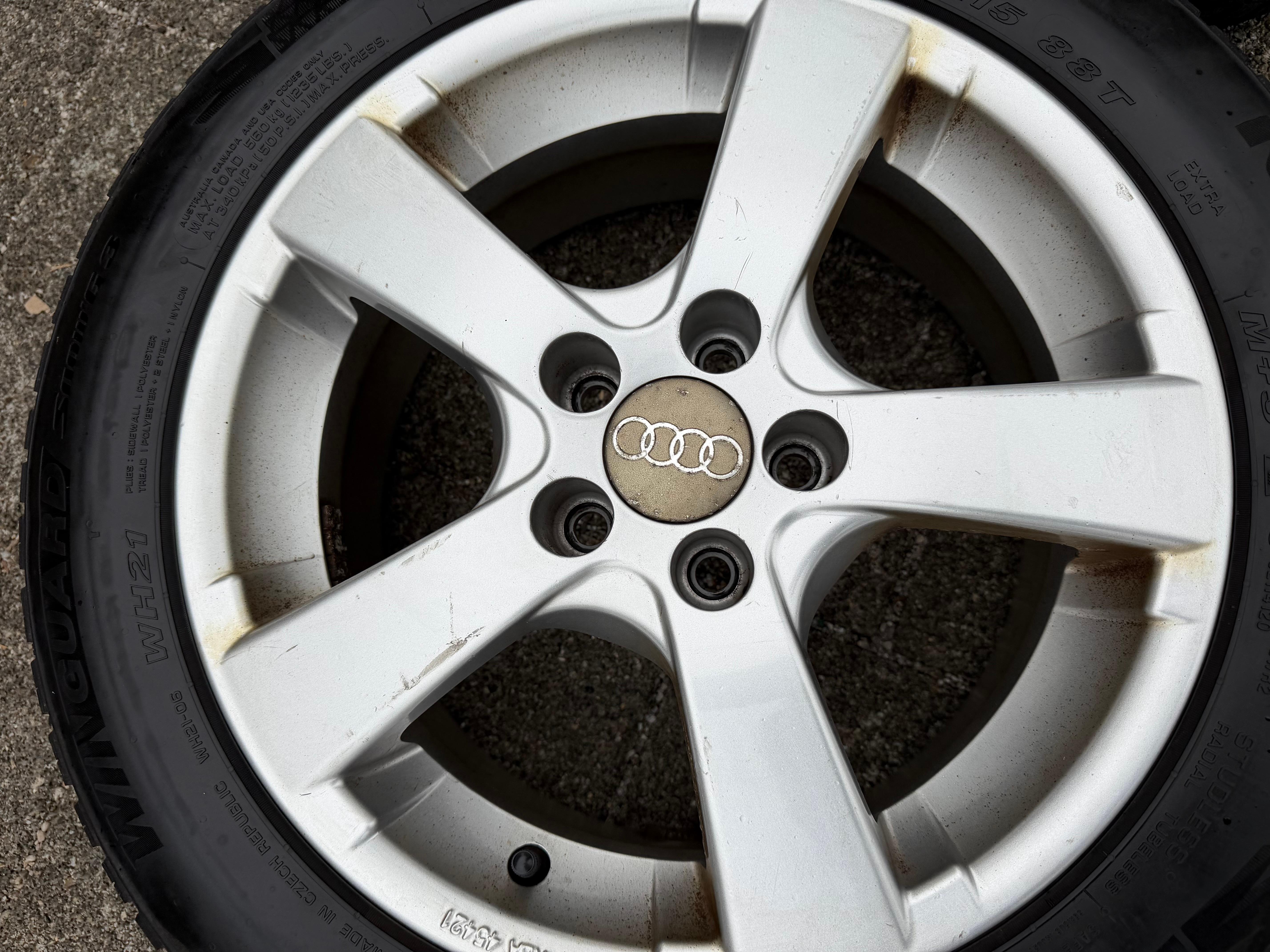 4 roues hiver en aluminium Audi A1 8X Seat Toledo Rapid Skoda Fabia VW Polo 6R 185/60R15