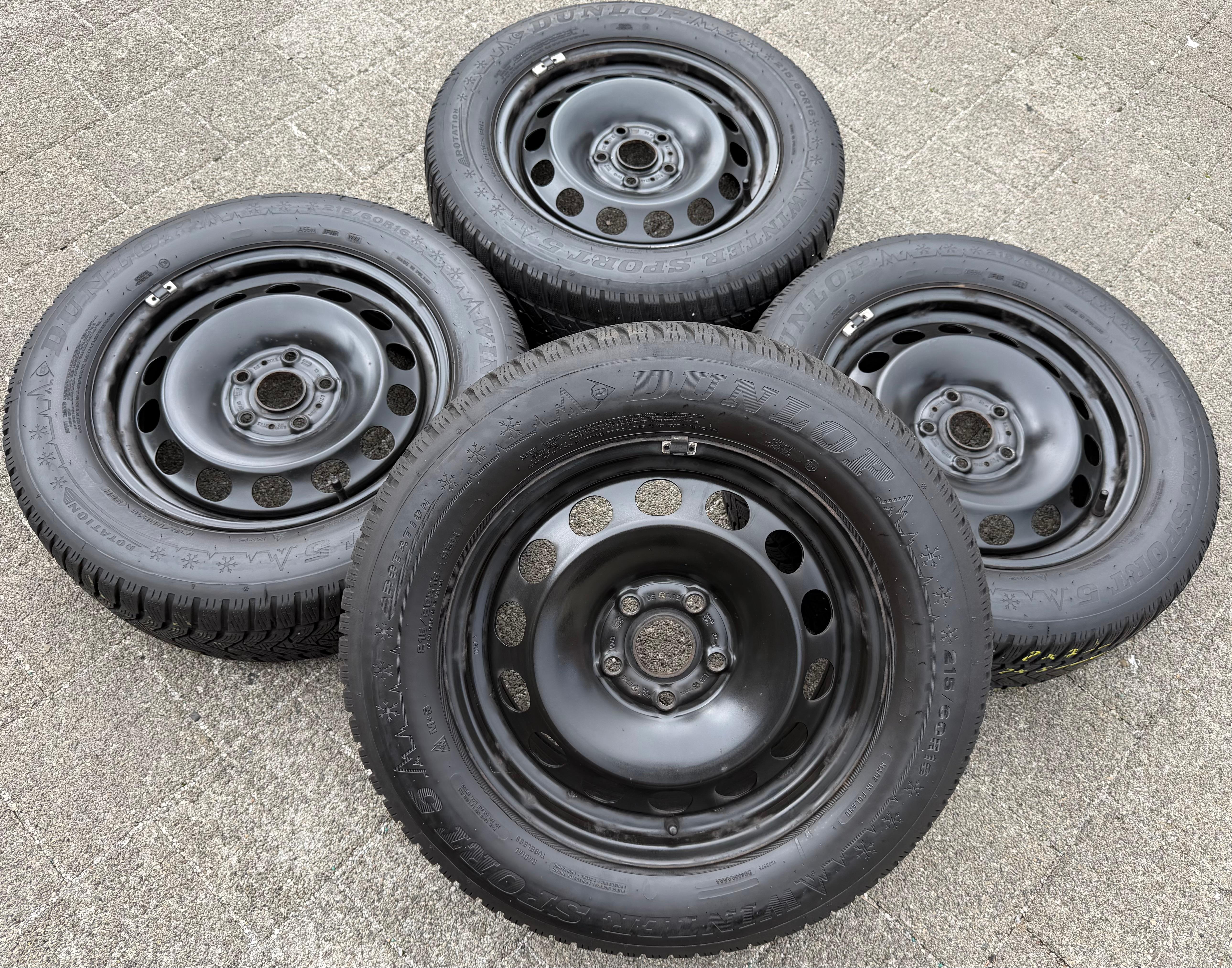 4 Winterräder VW T-Roc Skoda Karoq Seat Cupra Ateca 215/60R16 95H Dunlop