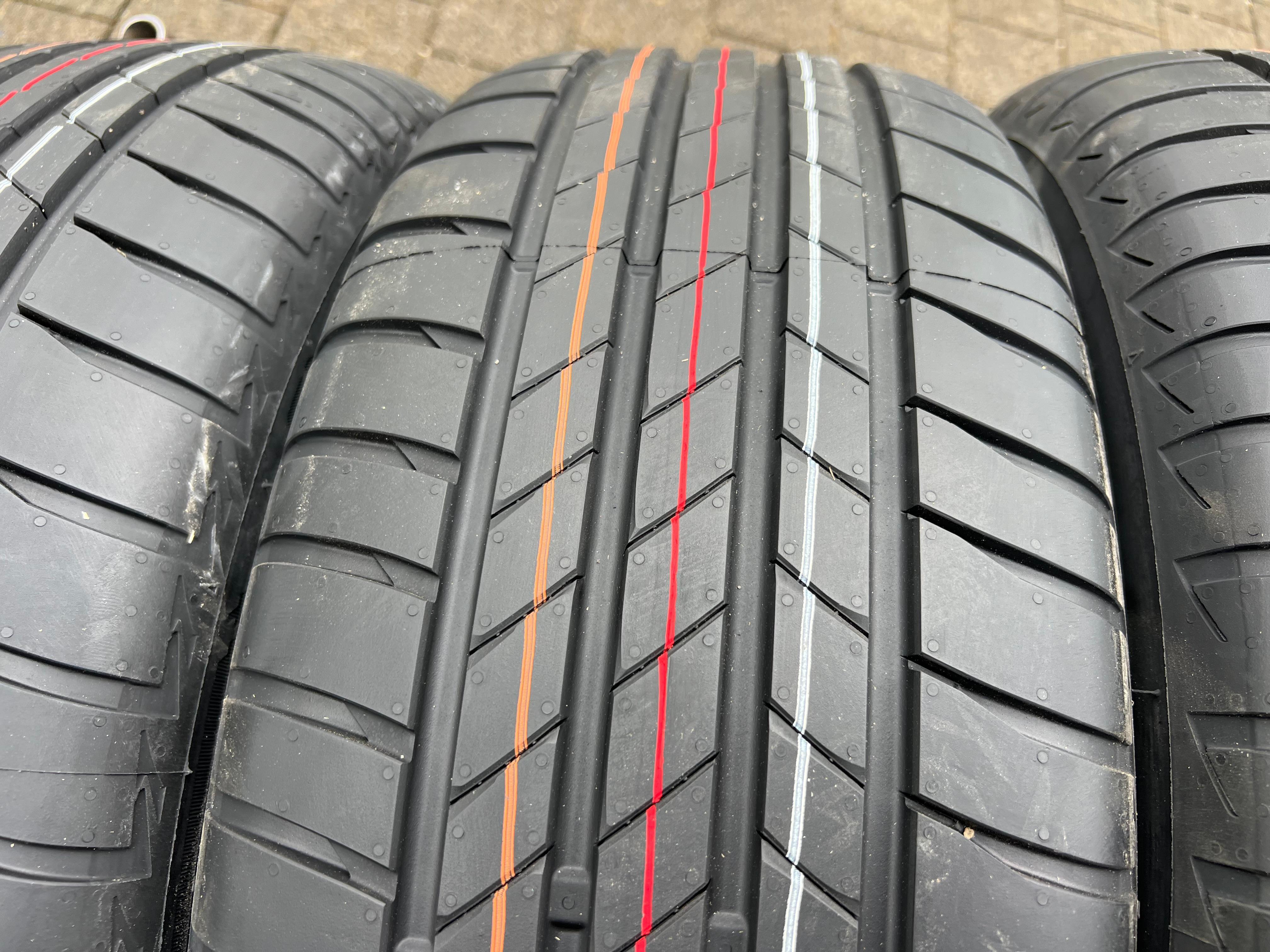 4 ORIGINAL 17" ALU SOMMERRÄDER AUDI Q2 215/55R17 94V BRIDGESTONE 2024 NEU FREIHAUS