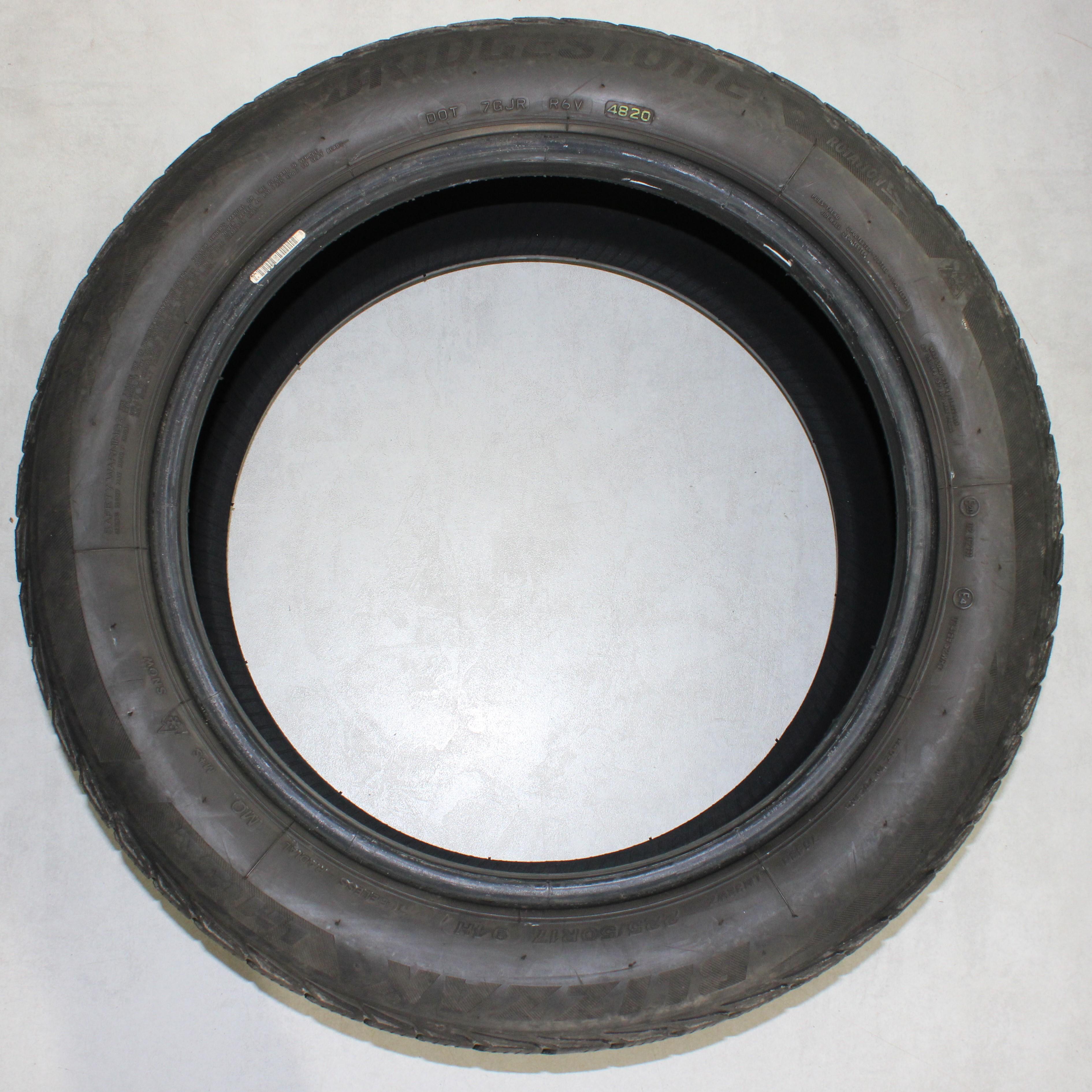 4 x 225/50R17 94H Winterreifen Bridgestone Blizzak LM-32 MO 2x4,5-5mm/2x5-5,5mm 2x2020/2x2021