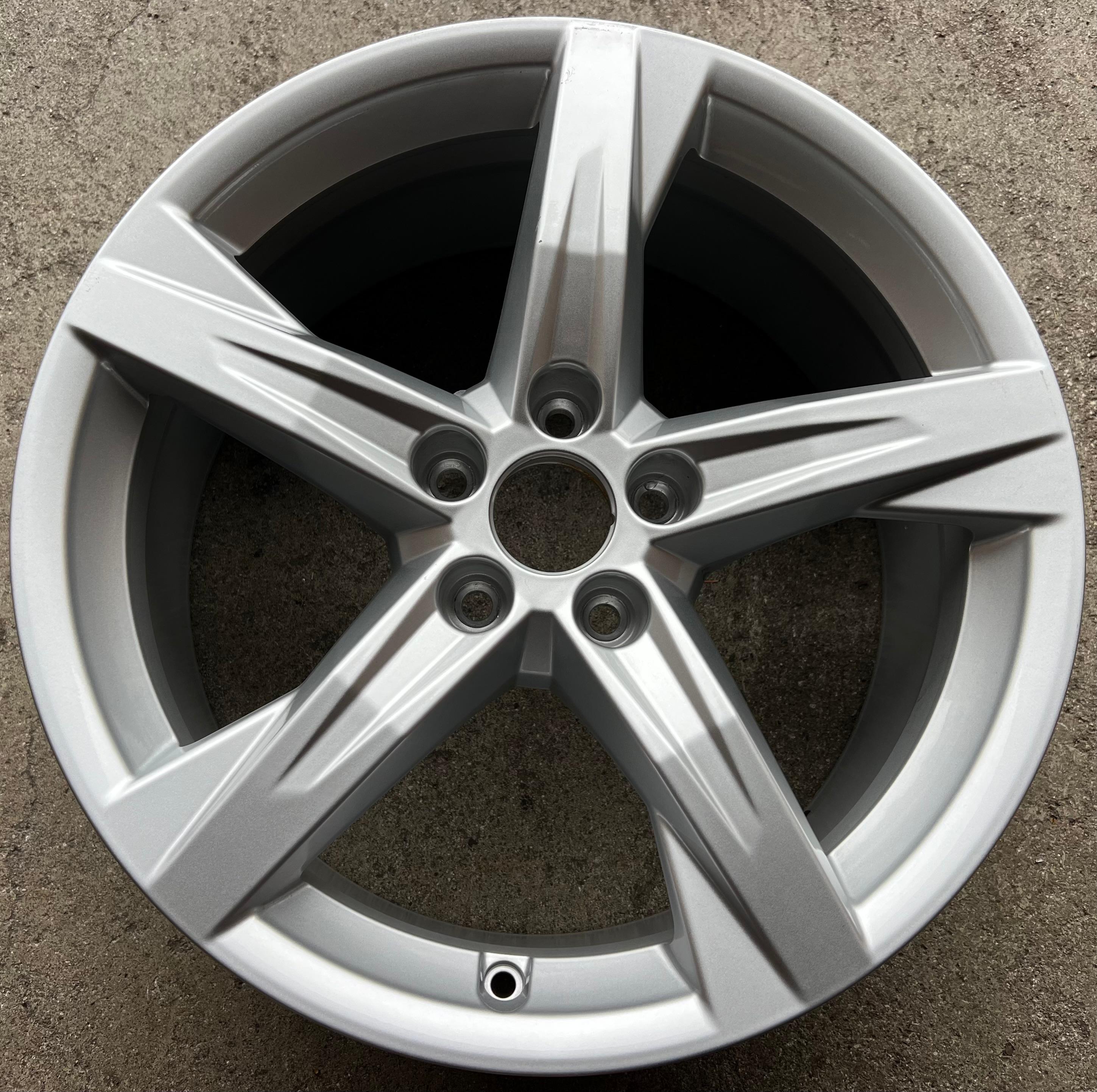 1 jante en aluminium d'origine Audi Q5 de 18", référence 80A601025BE, 8x18 ET39, livraison gratuite